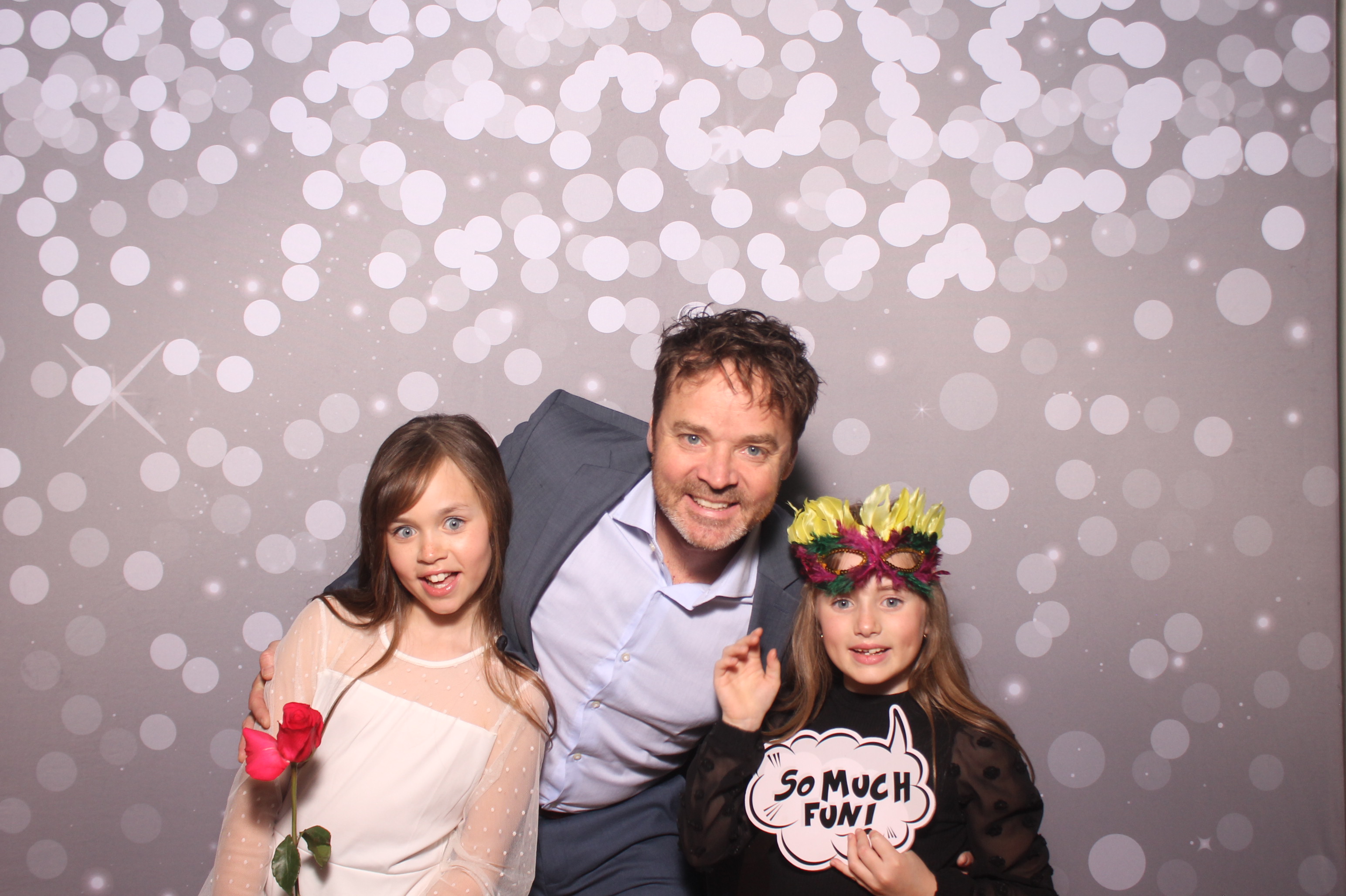 Mariemount Father Daughter Dance | View more photos from the event at gallery.photoboothcincy.com/u/PhotoBoothCincy/Mariemount-Father-Daughter-Dance-1