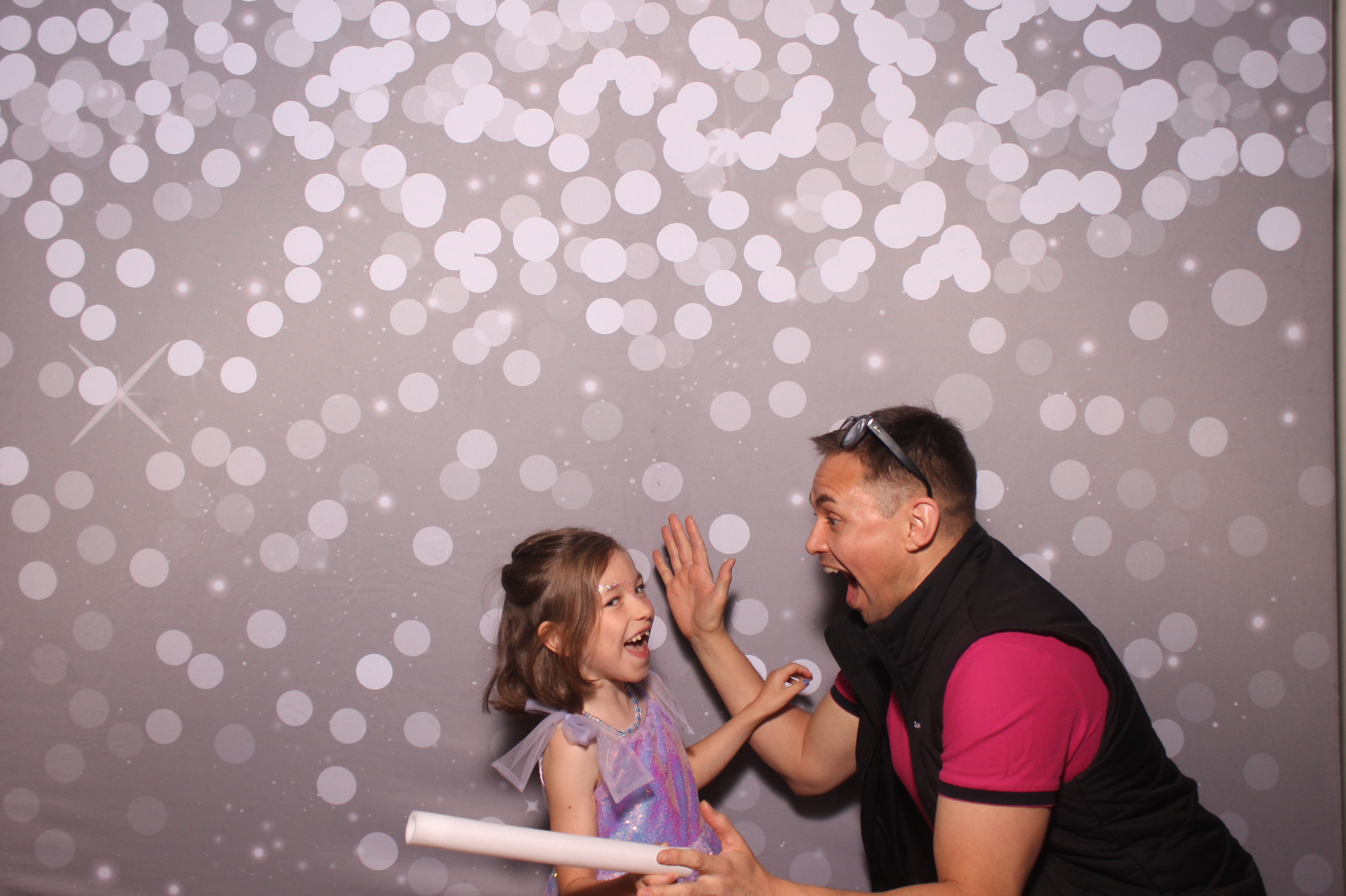 Mariemount Father Daughter Dance | View more photos from the event at gallery.photoboothcincy.com/u/PhotoBoothCincy/Mariemount-Father-Daughter-Dance-1