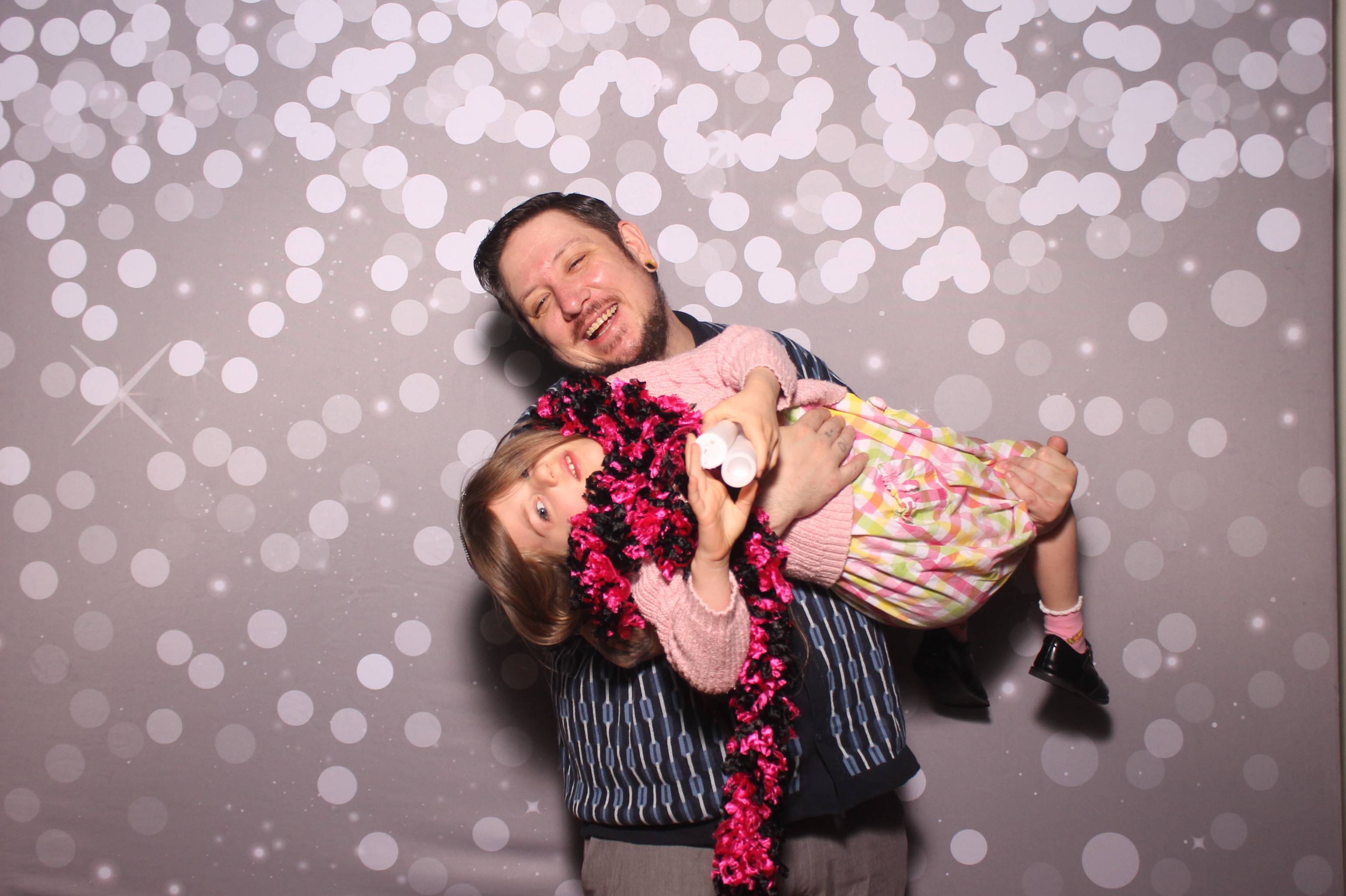 Mariemount Father Daughter Dance | View more photos from the event at gallery.photoboothcincy.com/u/PhotoBoothCincy/Mariemount-Father-Daughter-Dance-1