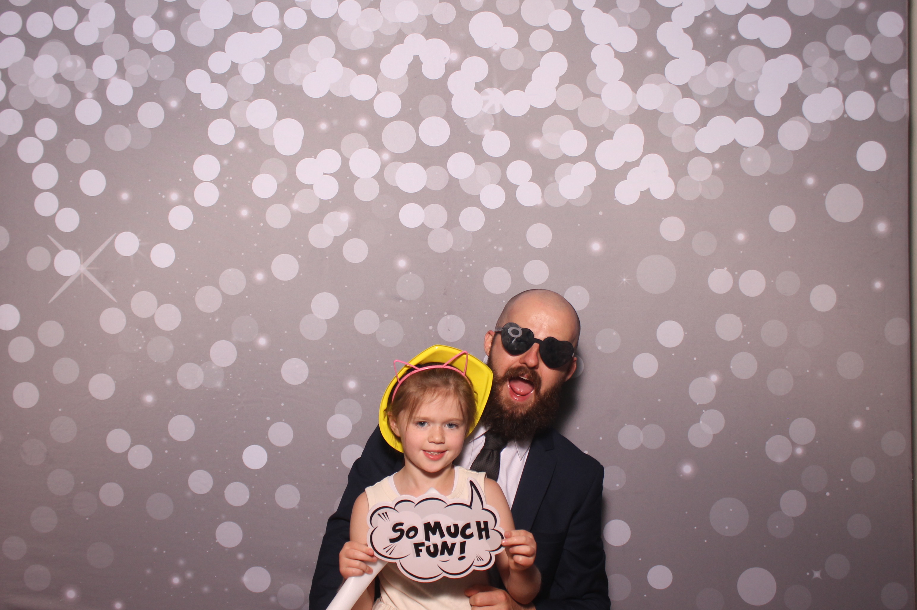 Mariemount Father Daughter Dance | View more photos from the event at gallery.photoboothcincy.com/u/PhotoBoothCincy/Mariemount-Father-Daughter-Dance-1