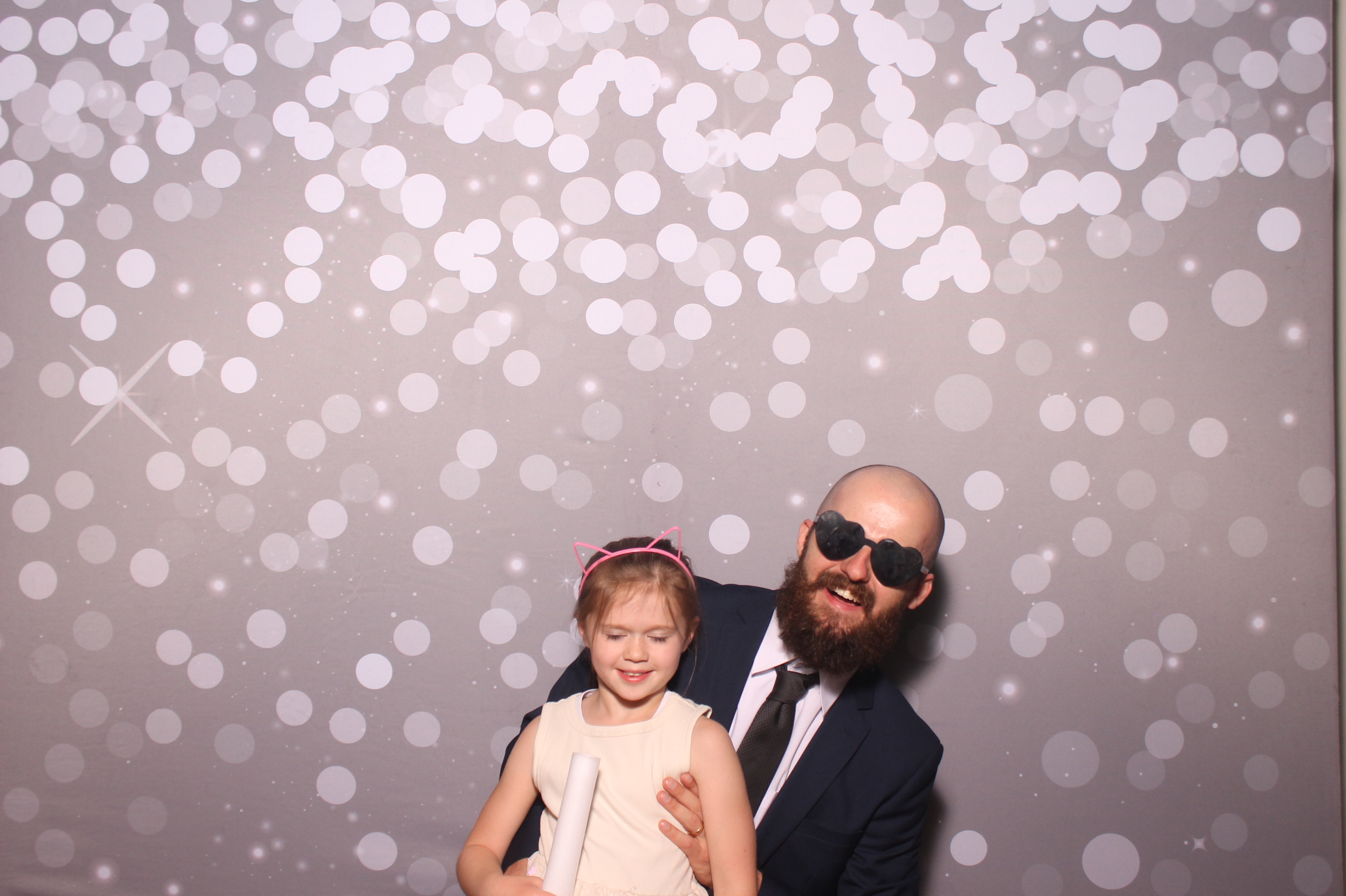 Mariemount Father Daughter Dance | View more photos from the event at gallery.photoboothcincy.com/u/PhotoBoothCincy/Mariemount-Father-Daughter-Dance-1