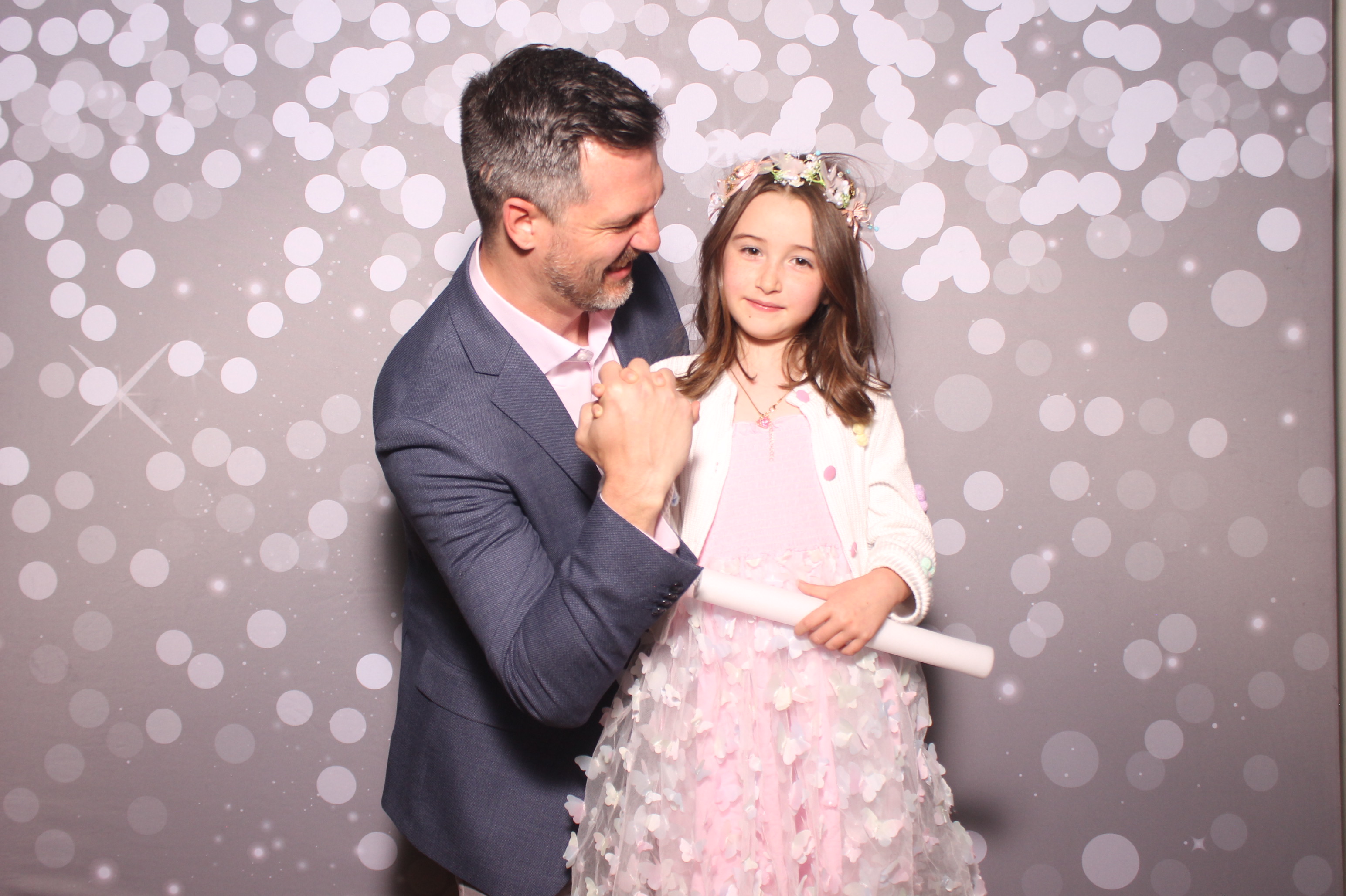 Mariemount Father Daughter Dance | View more photos from the event at gallery.photoboothcincy.com/u/PhotoBoothCincy/Mariemount-Father-Daughter-Dance-1