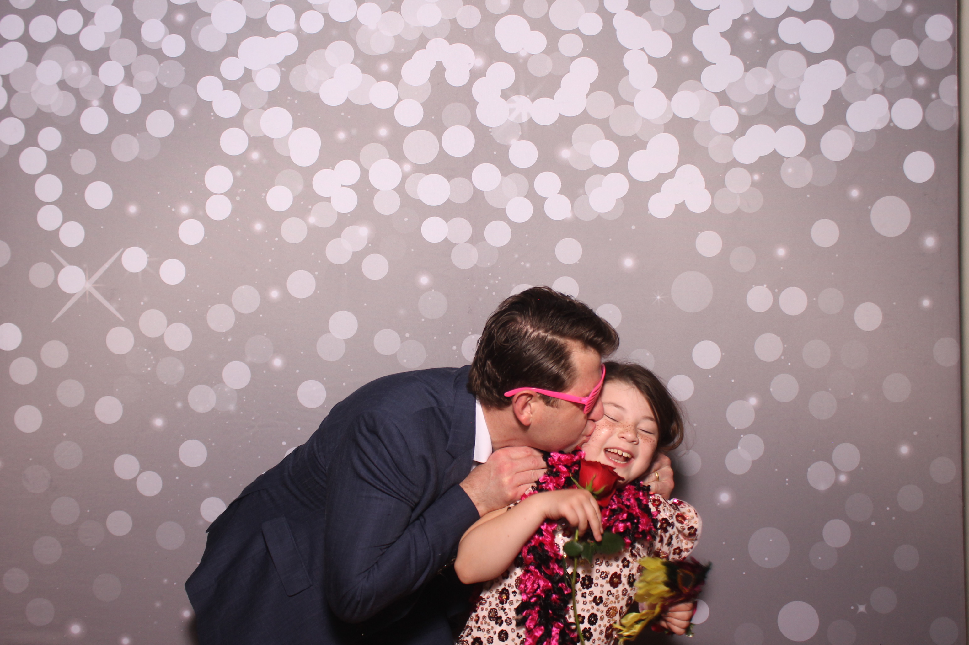 Mariemount Father Daughter Dance | View more photos from the event at gallery.photoboothcincy.com/u/PhotoBoothCincy/Mariemount-Father-Daughter-Dance-1