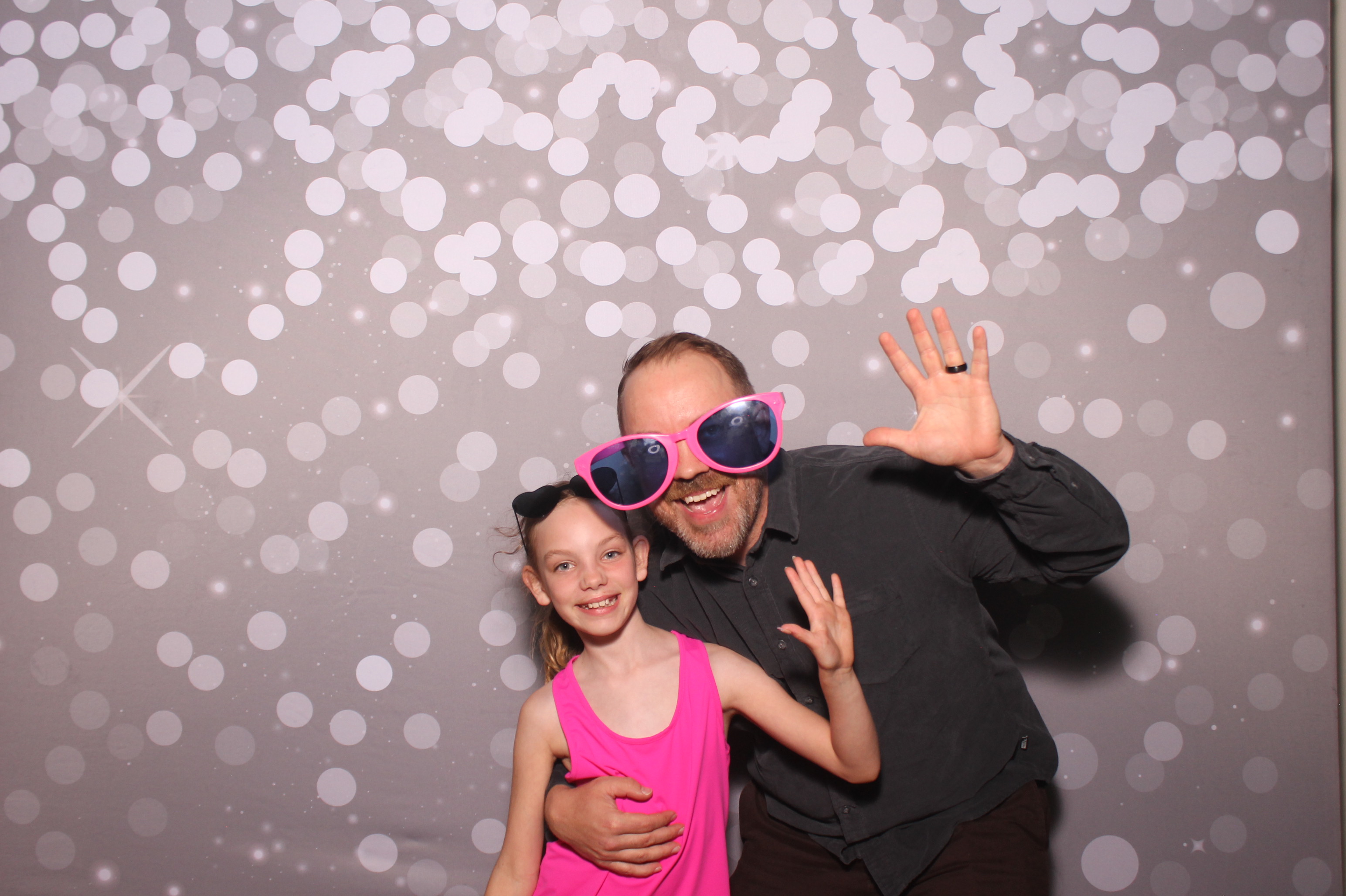 Mariemount Father Daughter Dance | View more photos from the event at gallery.photoboothcincy.com/u/PhotoBoothCincy/Mariemount-Father-Daughter-Dance-1
