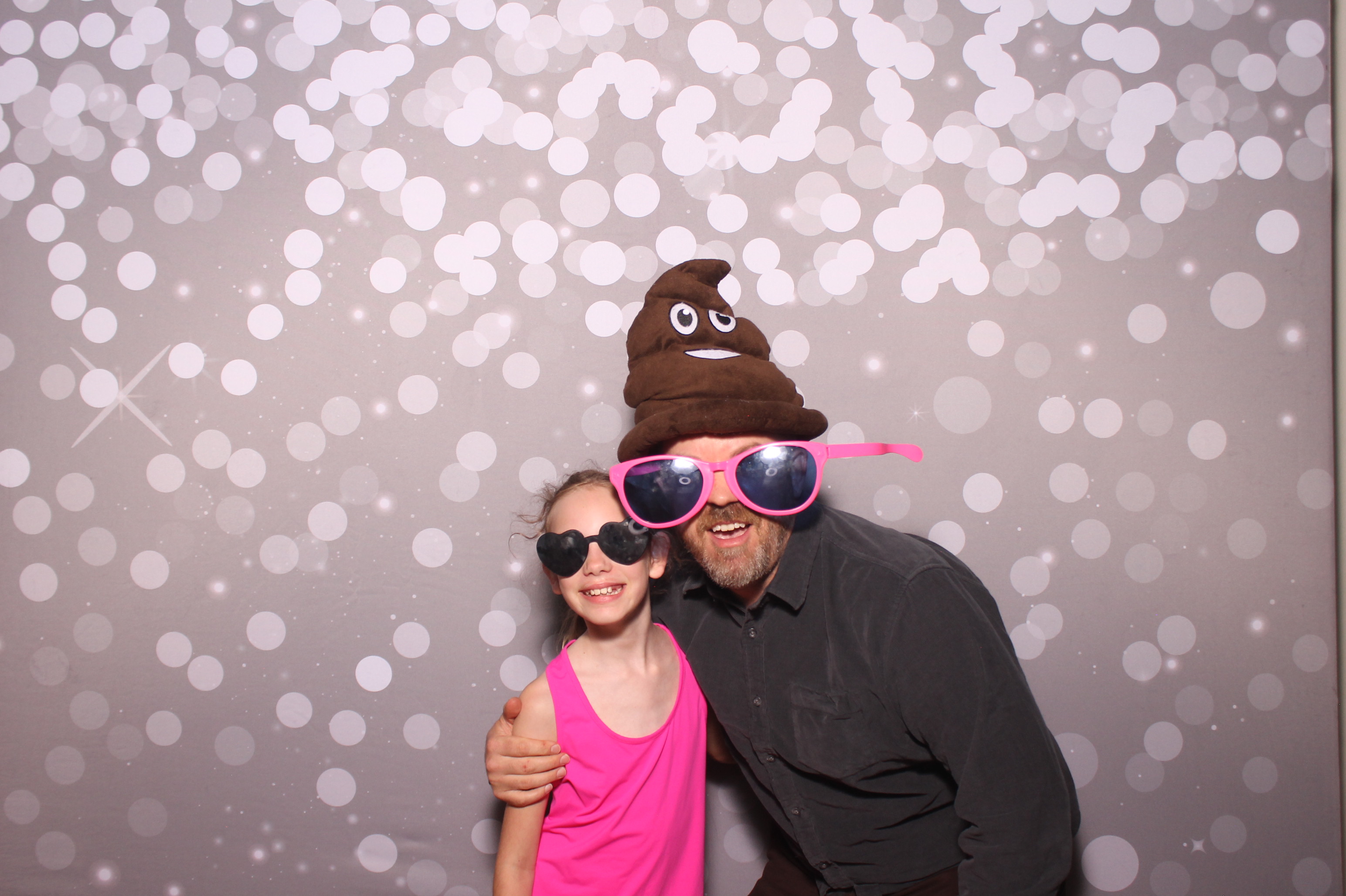 Mariemount Father Daughter Dance | View more photos from the event at gallery.photoboothcincy.com/u/PhotoBoothCincy/Mariemount-Father-Daughter-Dance-1