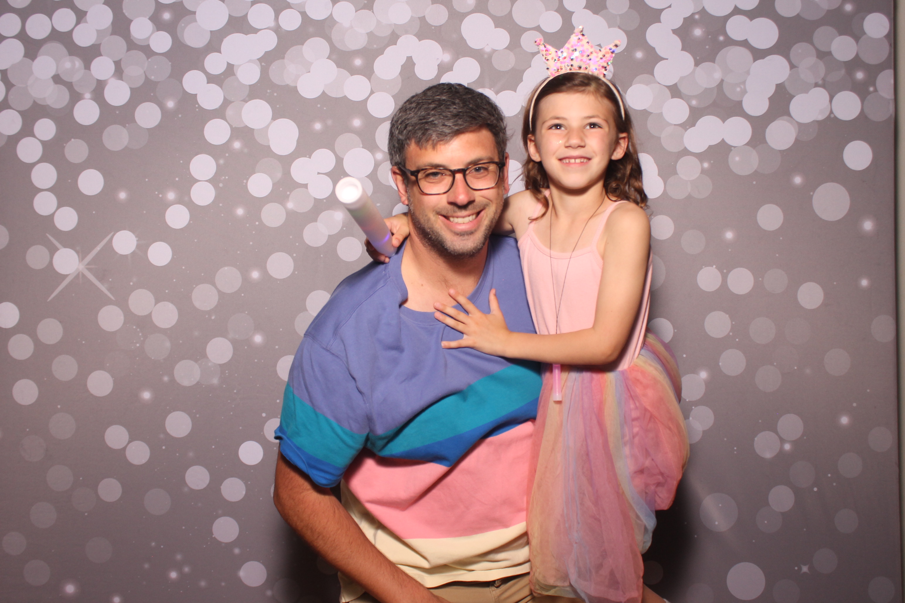 Mariemount Father Daughter Dance | View more photos from the event at gallery.photoboothcincy.com/u/PhotoBoothCincy/Mariemount-Father-Daughter-Dance-1