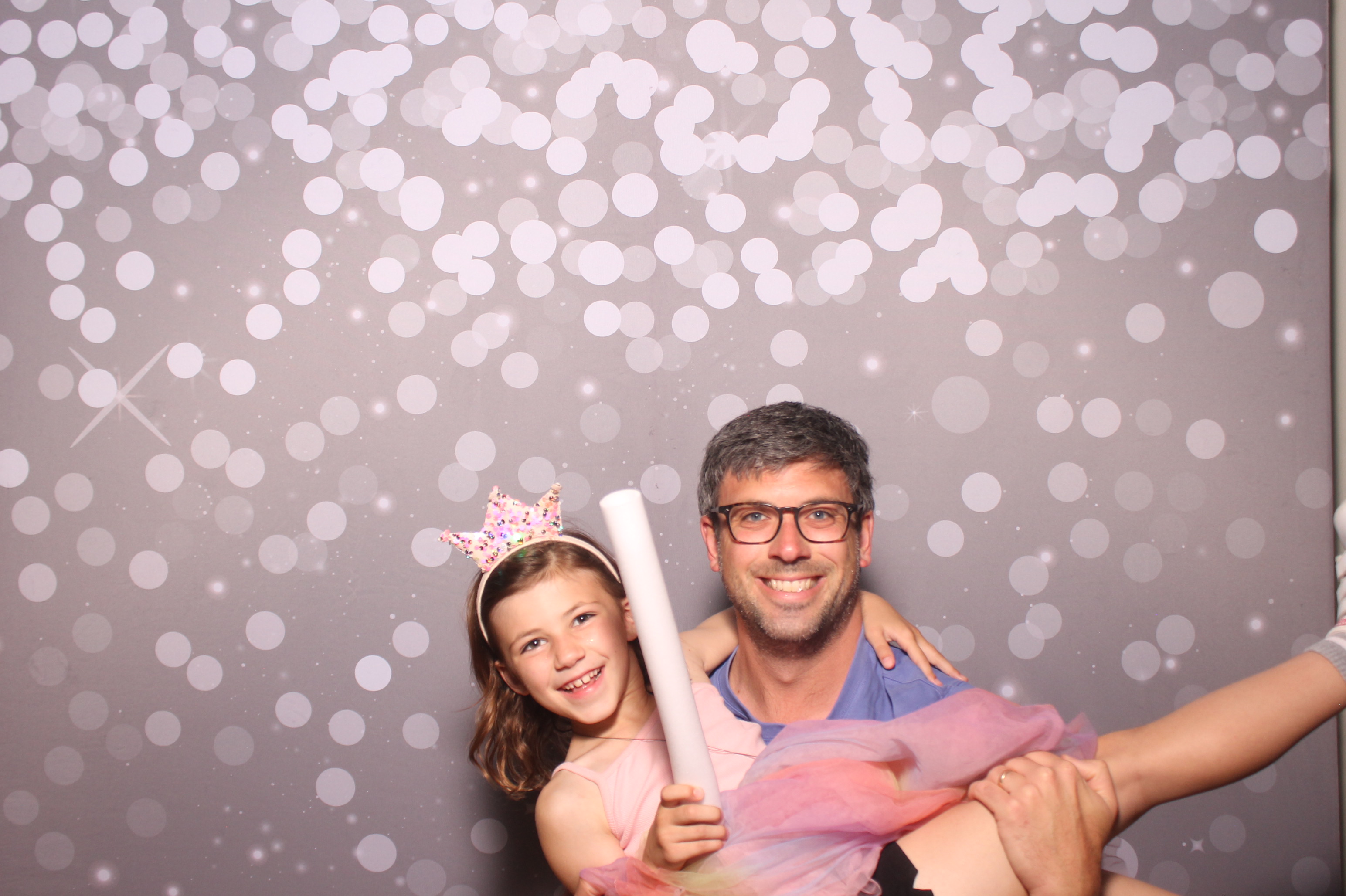 Mariemount Father Daughter Dance | View more photos from the event at gallery.photoboothcincy.com/u/PhotoBoothCincy/Mariemount-Father-Daughter-Dance-1