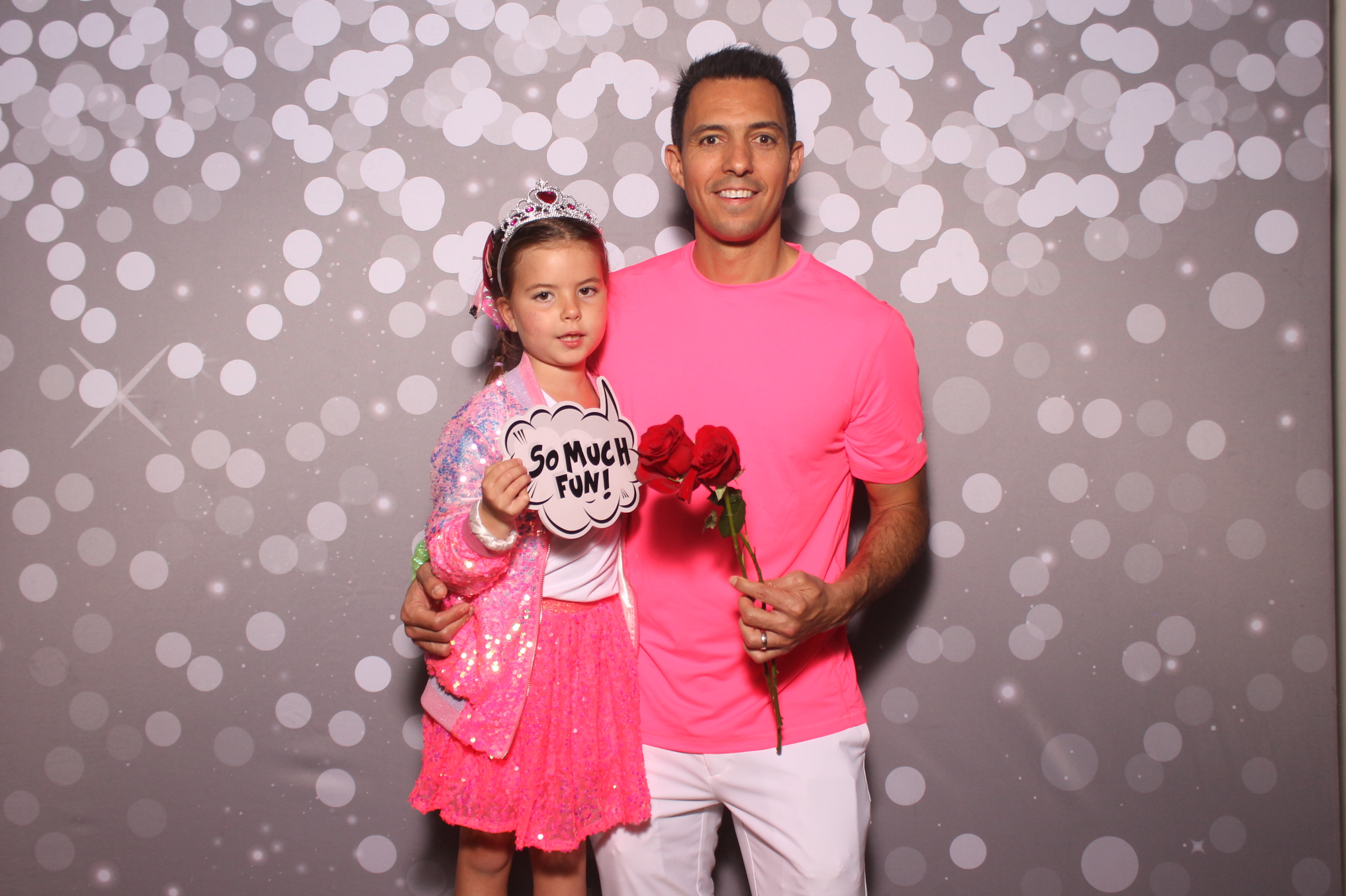 Mariemount Father Daughter Dance | View more photos from the event at gallery.photoboothcincy.com/u/PhotoBoothCincy/Mariemount-Father-Daughter-Dance-1