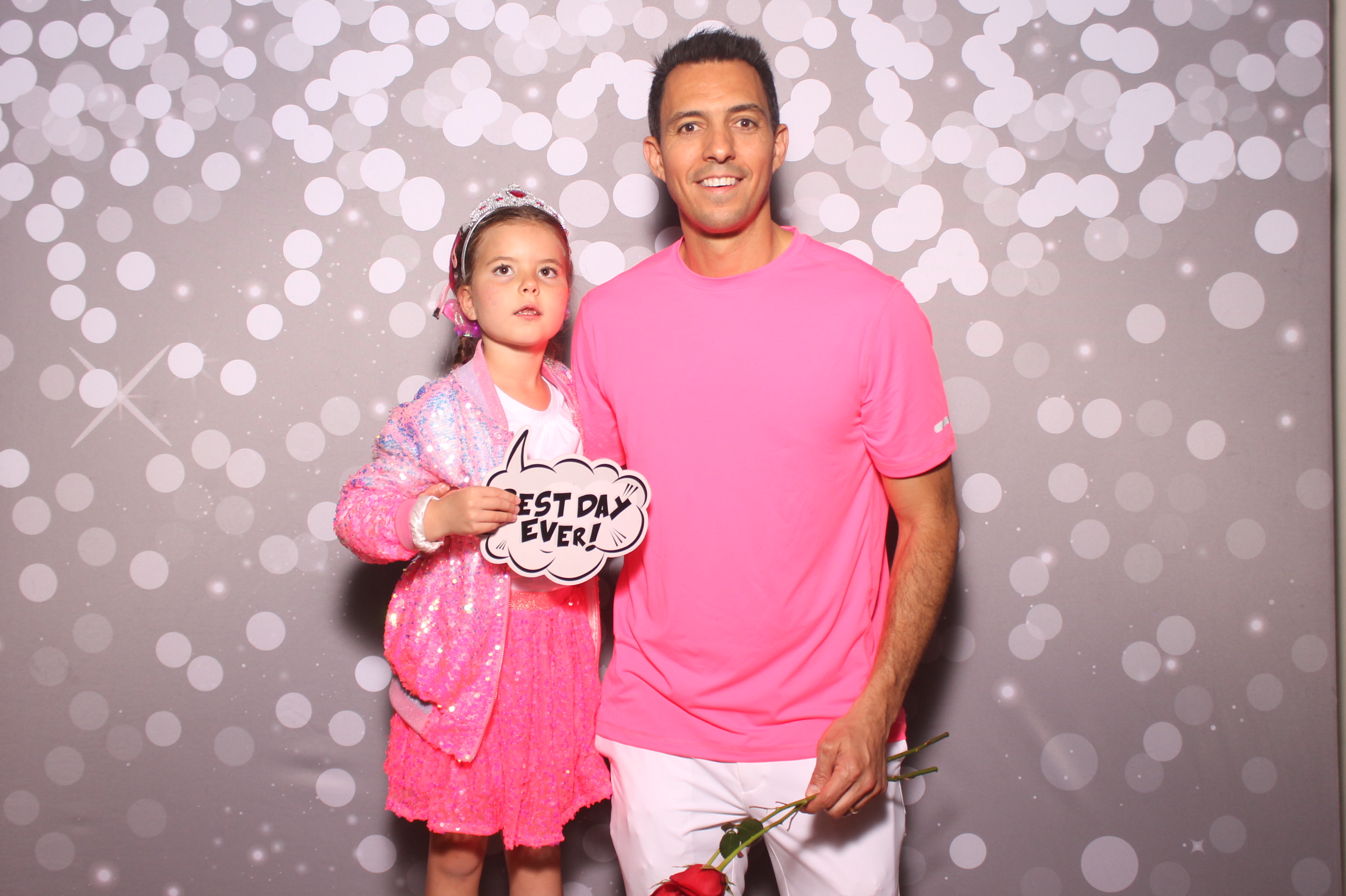 Mariemount Father Daughter Dance | View more photos from the event at gallery.photoboothcincy.com/u/PhotoBoothCincy/Mariemount-Father-Daughter-Dance-1
