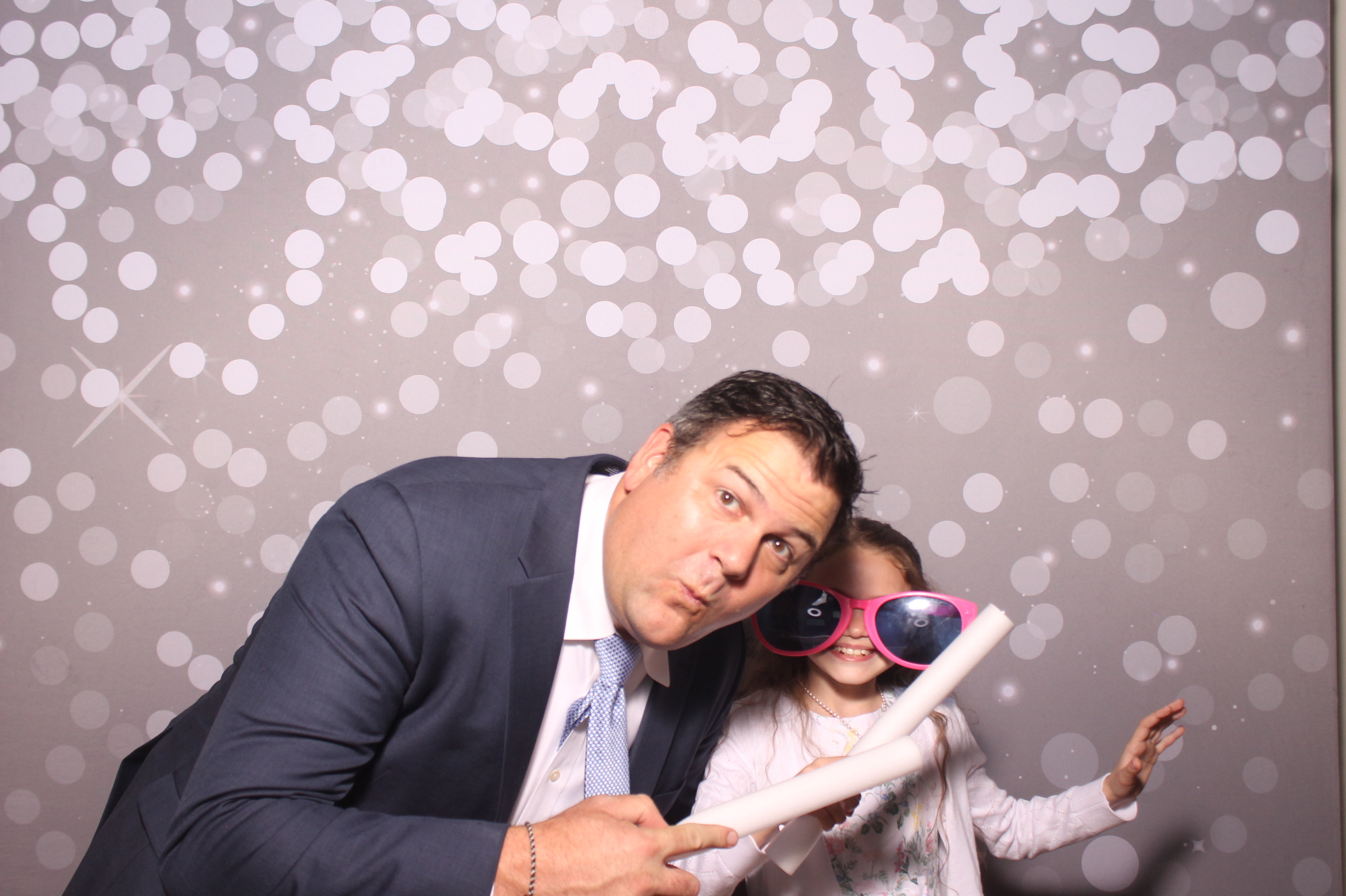 Mariemount Father Daughter Dance | View more photos from the event at gallery.photoboothcincy.com/u/PhotoBoothCincy/Mariemount-Father-Daughter-Dance-1