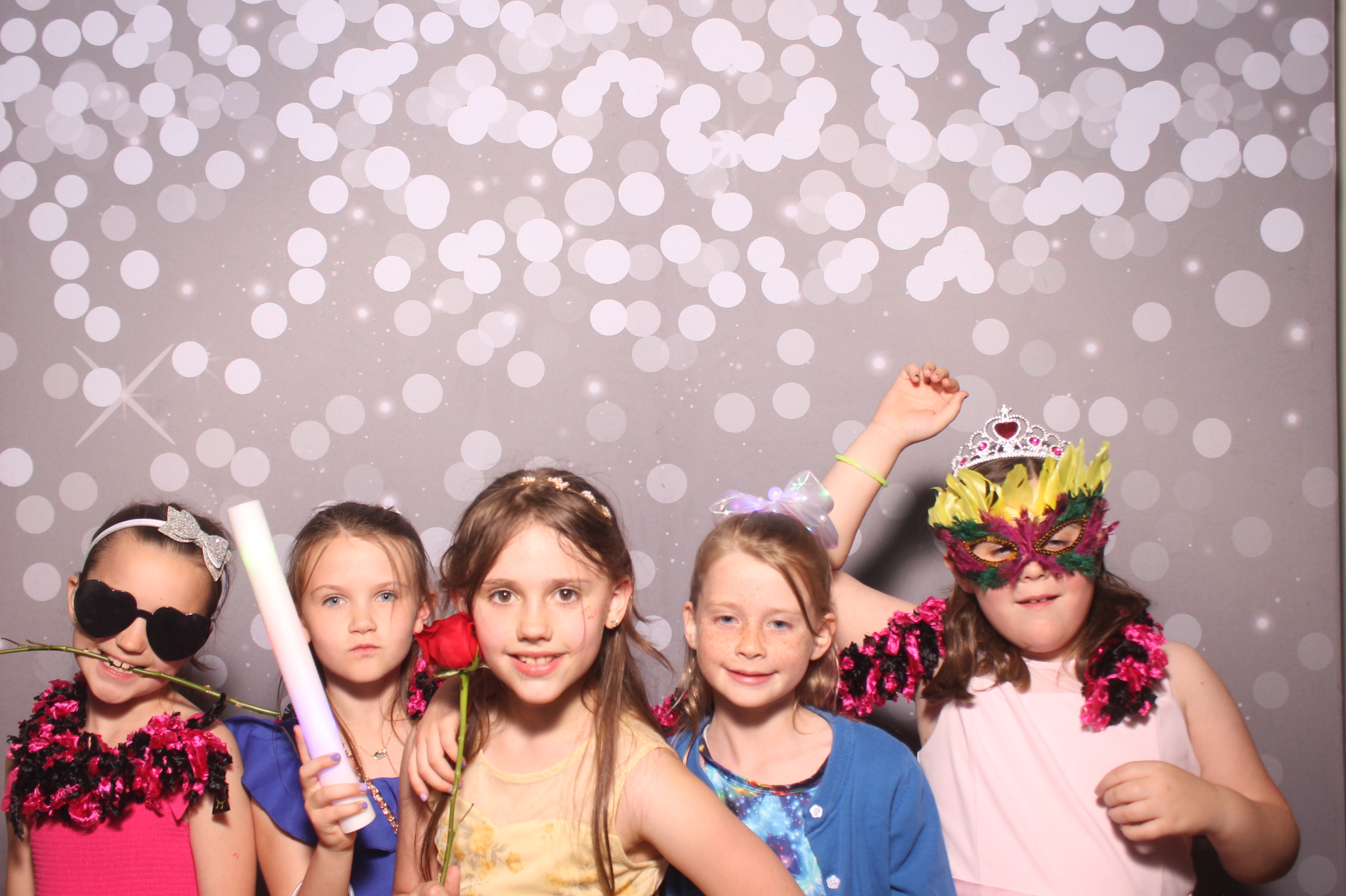 Mariemount Father Daughter Dance | View more photos from the event at gallery.photoboothcincy.com/u/PhotoBoothCincy/Mariemount-Father-Daughter-Dance-1