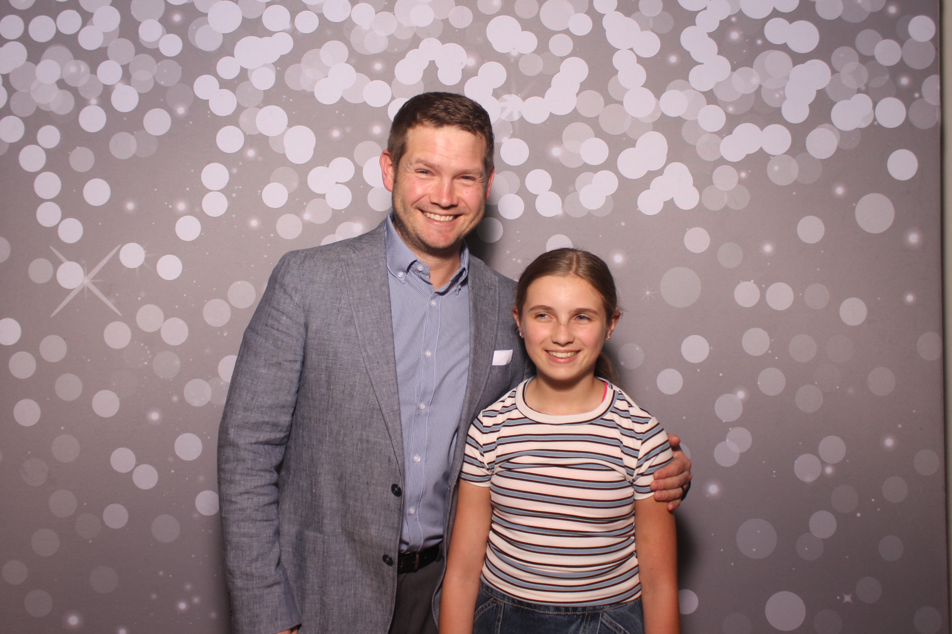 Mariemount Father Daughter Dance | View more photos from the event at gallery.photoboothcincy.com/u/PhotoBoothCincy/Mariemount-Father-Daughter-Dance-1