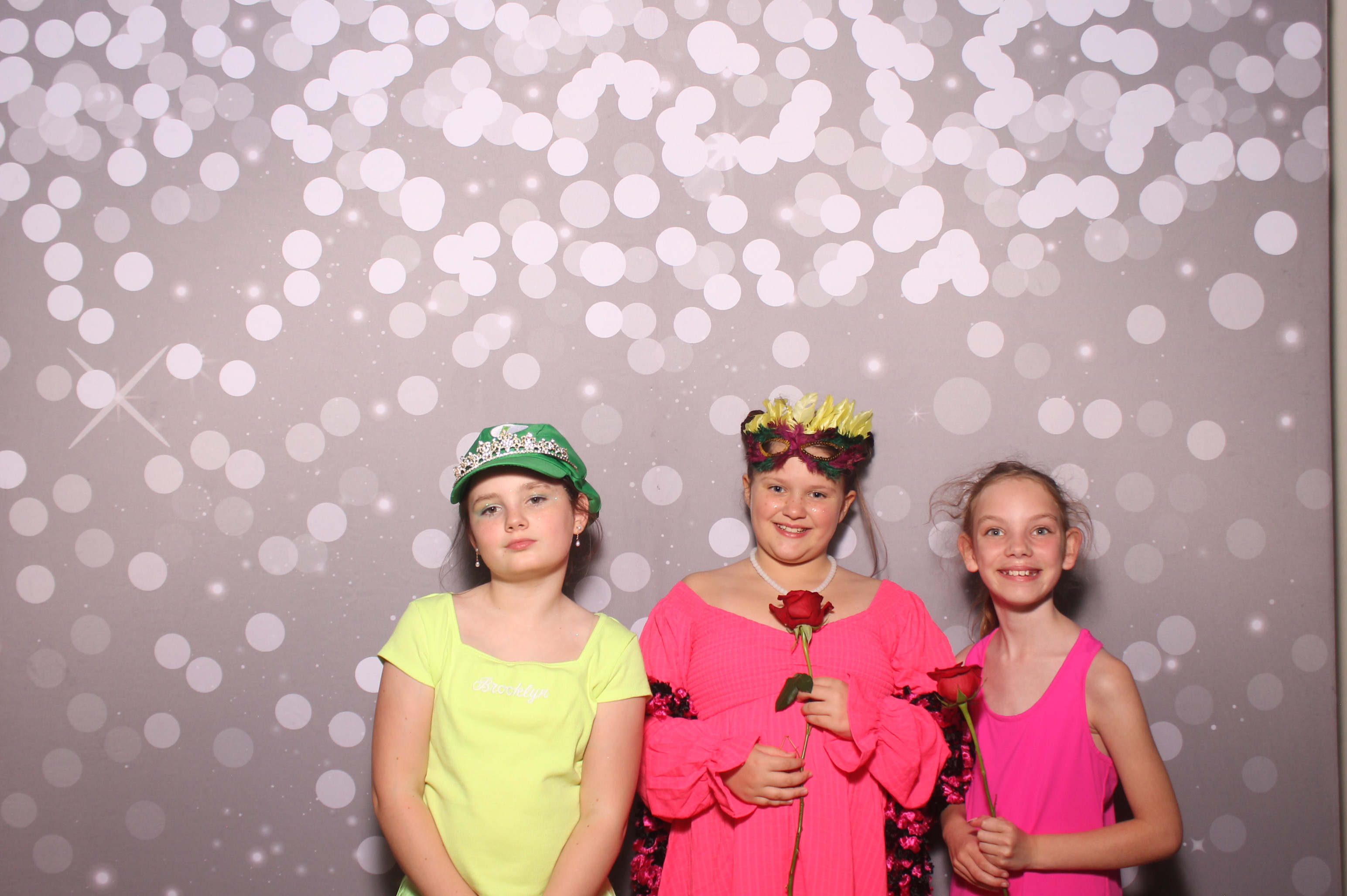 Mariemount Father Daughter Dance | View more photos from the event at gallery.photoboothcincy.com/u/PhotoBoothCincy/Mariemount-Father-Daughter-Dance-1