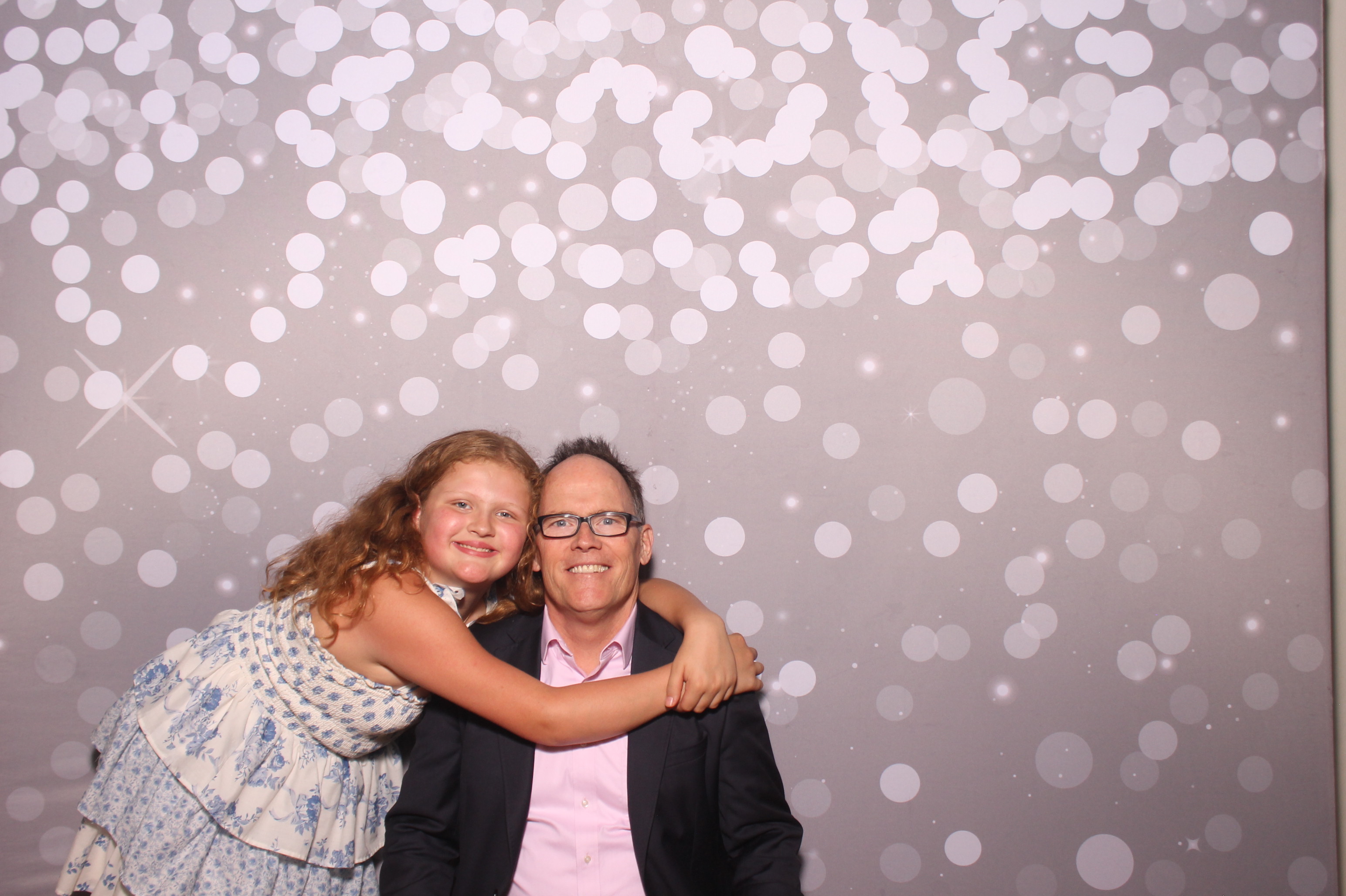Mariemount Father Daughter Dance | View more photos from the event at gallery.photoboothcincy.com/u/PhotoBoothCincy/Mariemount-Father-Daughter-Dance-1