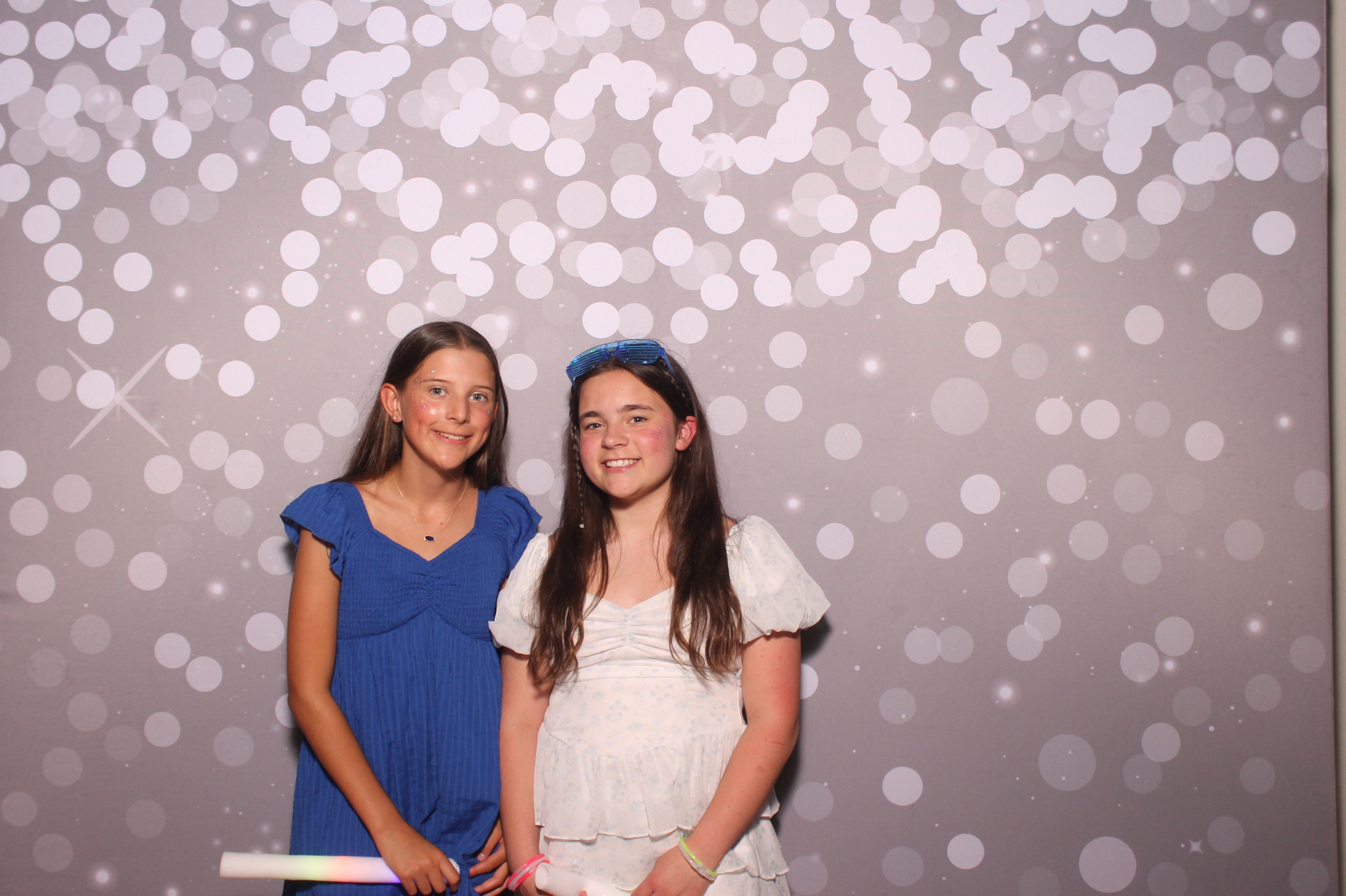 Mariemount Father Daughter Dance | View more photos from the event at gallery.photoboothcincy.com/u/PhotoBoothCincy/Mariemount-Father-Daughter-Dance-1