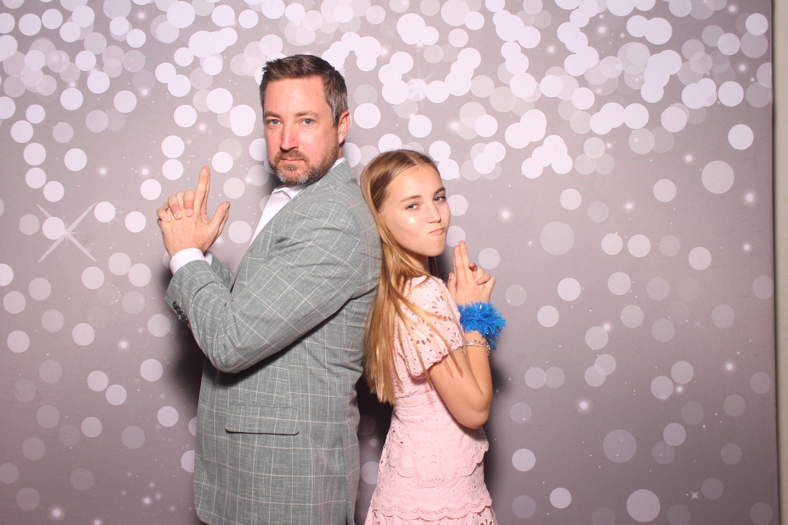 Mariemount Father Daughter Dance | View more photos from the event at gallery.photoboothcincy.com/u/PhotoBoothCincy/Mariemount-Father-Daughter-Dance-1