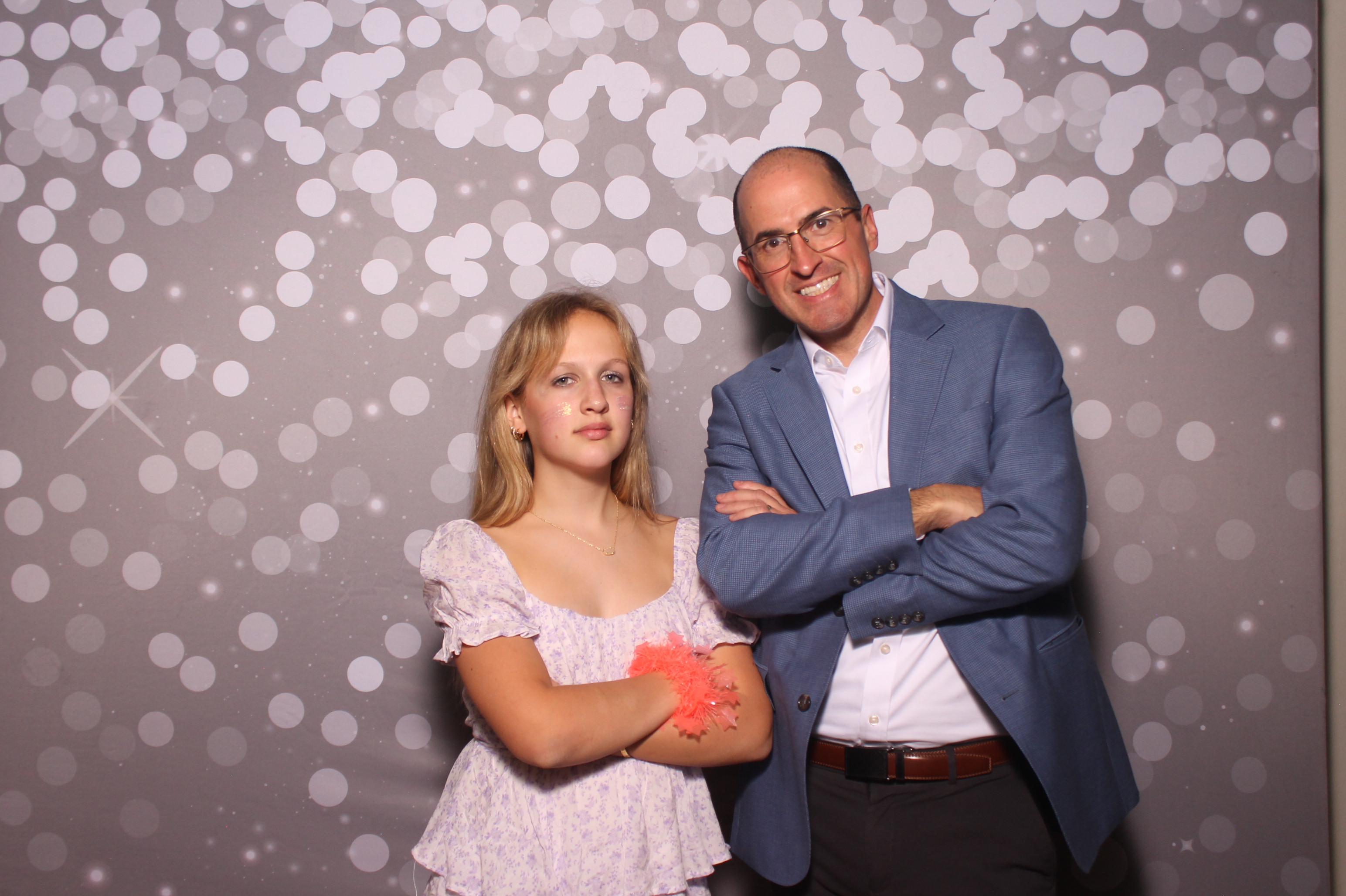 Mariemount Father Daughter Dance | View more photos from the event at gallery.photoboothcincy.com/u/PhotoBoothCincy/Mariemount-Father-Daughter-Dance-1