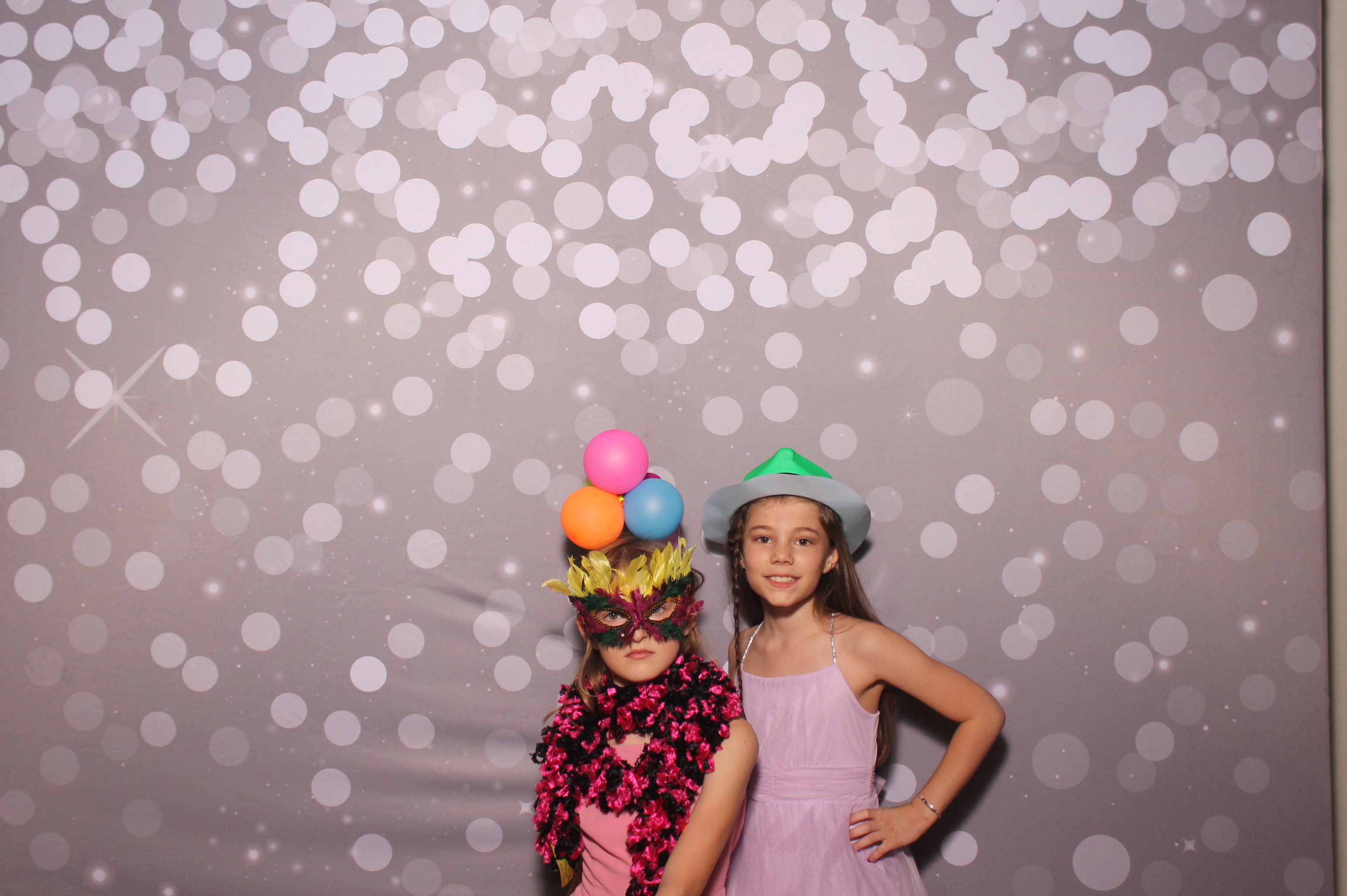 Mariemount Father Daughter Dance | View more photos from the event at gallery.photoboothcincy.com/u/PhotoBoothCincy/Mariemount-Father-Daughter-Dance-1