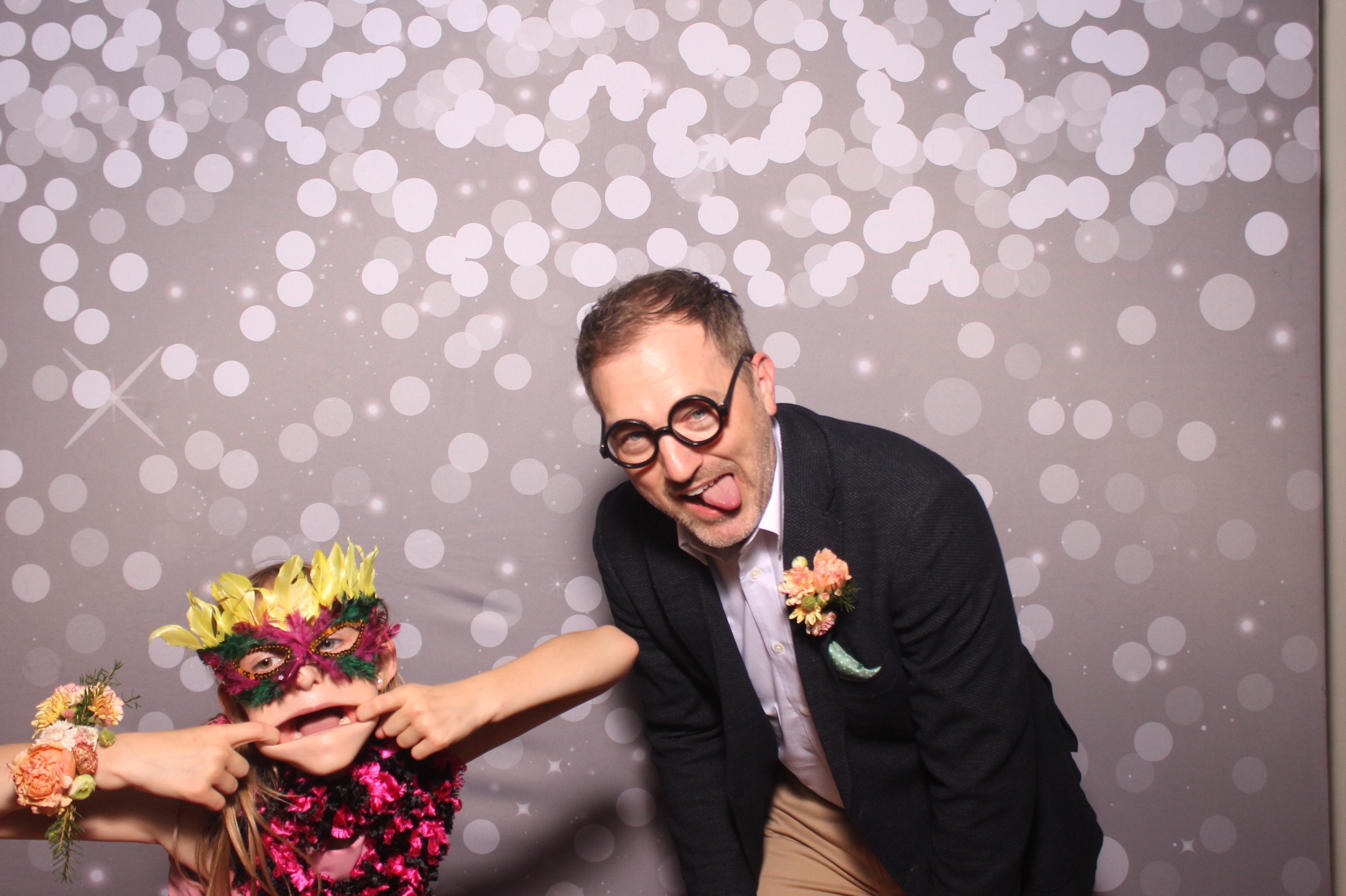 Mariemount Father Daughter Dance | View more photos from the event at gallery.photoboothcincy.com/u/PhotoBoothCincy/Mariemount-Father-Daughter-Dance-1