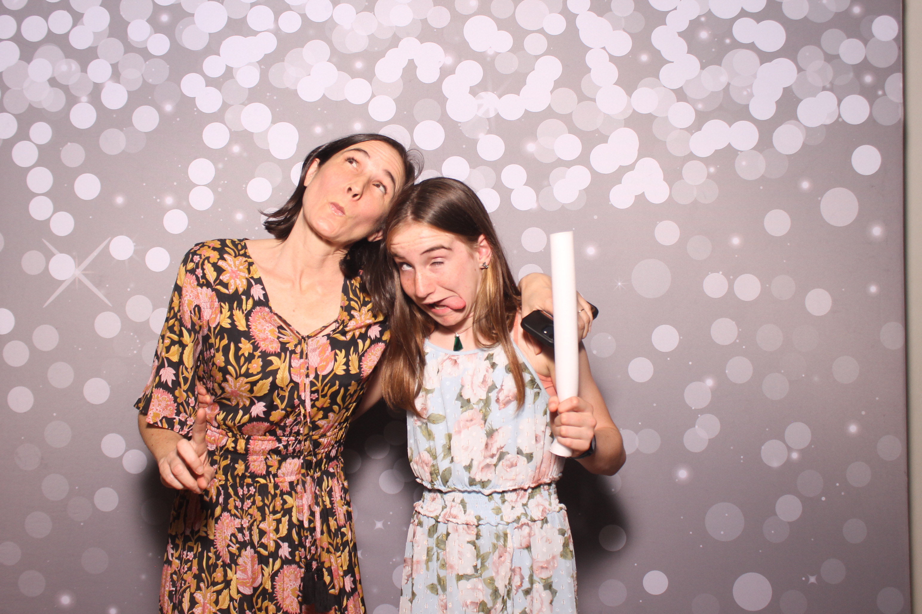 Mariemount Father Daughter Dance | View more photos from the event at gallery.photoboothcincy.com/u/PhotoBoothCincy/Mariemount-Father-Daughter-Dance-1