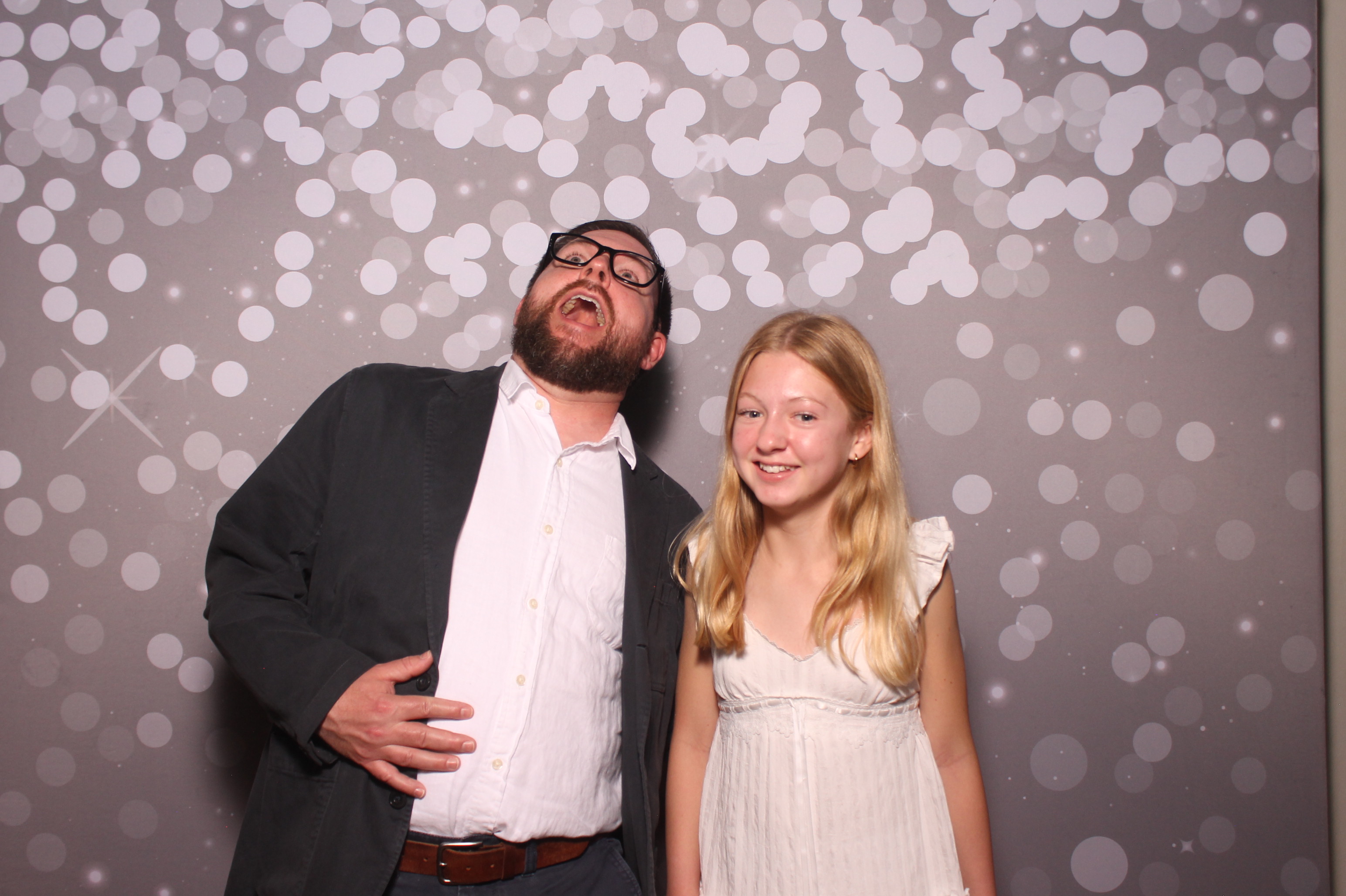 Mariemount Father Daughter Dance | View more photos from the event at gallery.photoboothcincy.com/u/PhotoBoothCincy/Mariemount-Father-Daughter-Dance-1