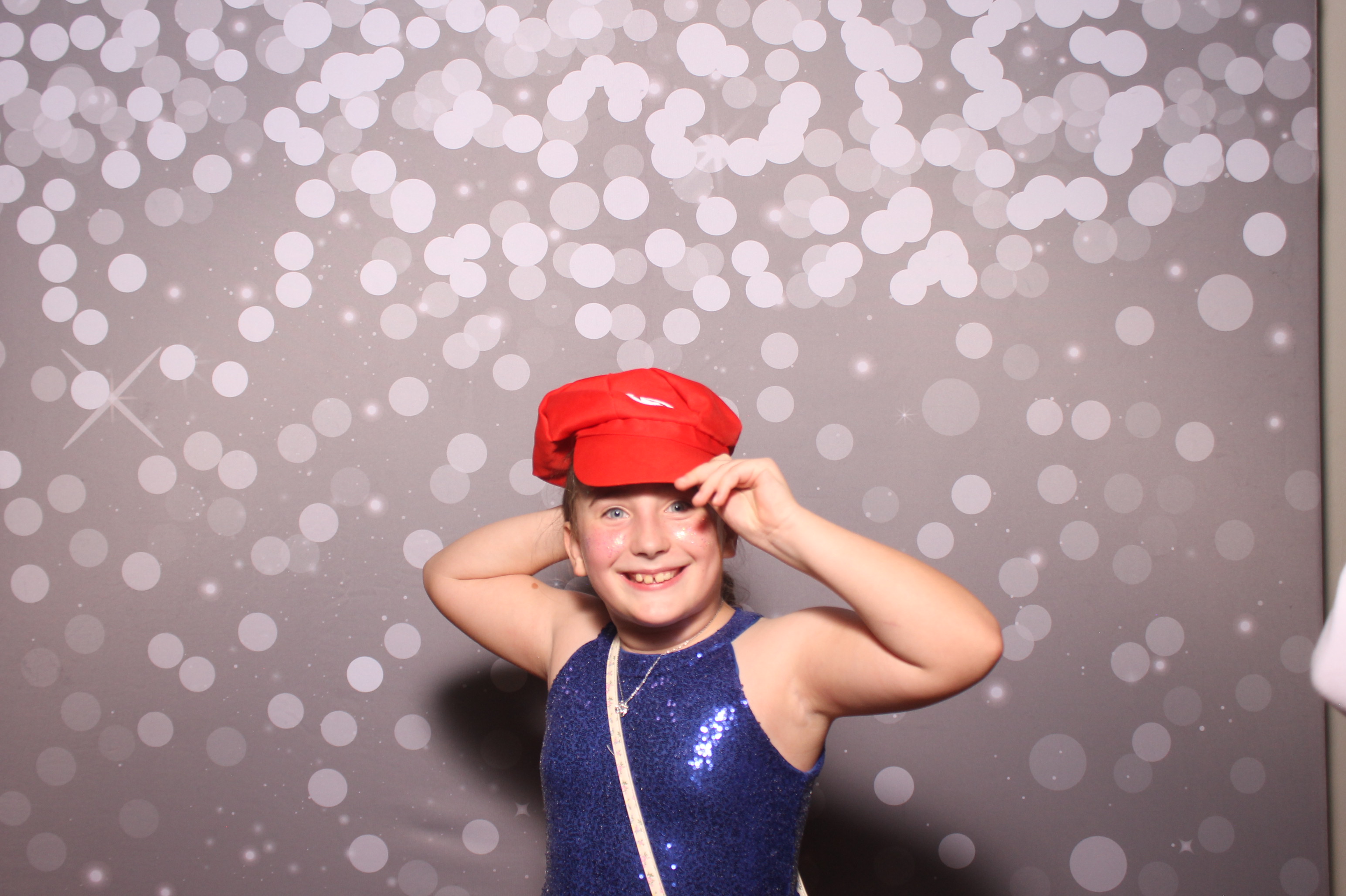 Mariemount Father Daughter Dance | View more photos from the event at gallery.photoboothcincy.com/u/PhotoBoothCincy/Mariemount-Father-Daughter-Dance-1