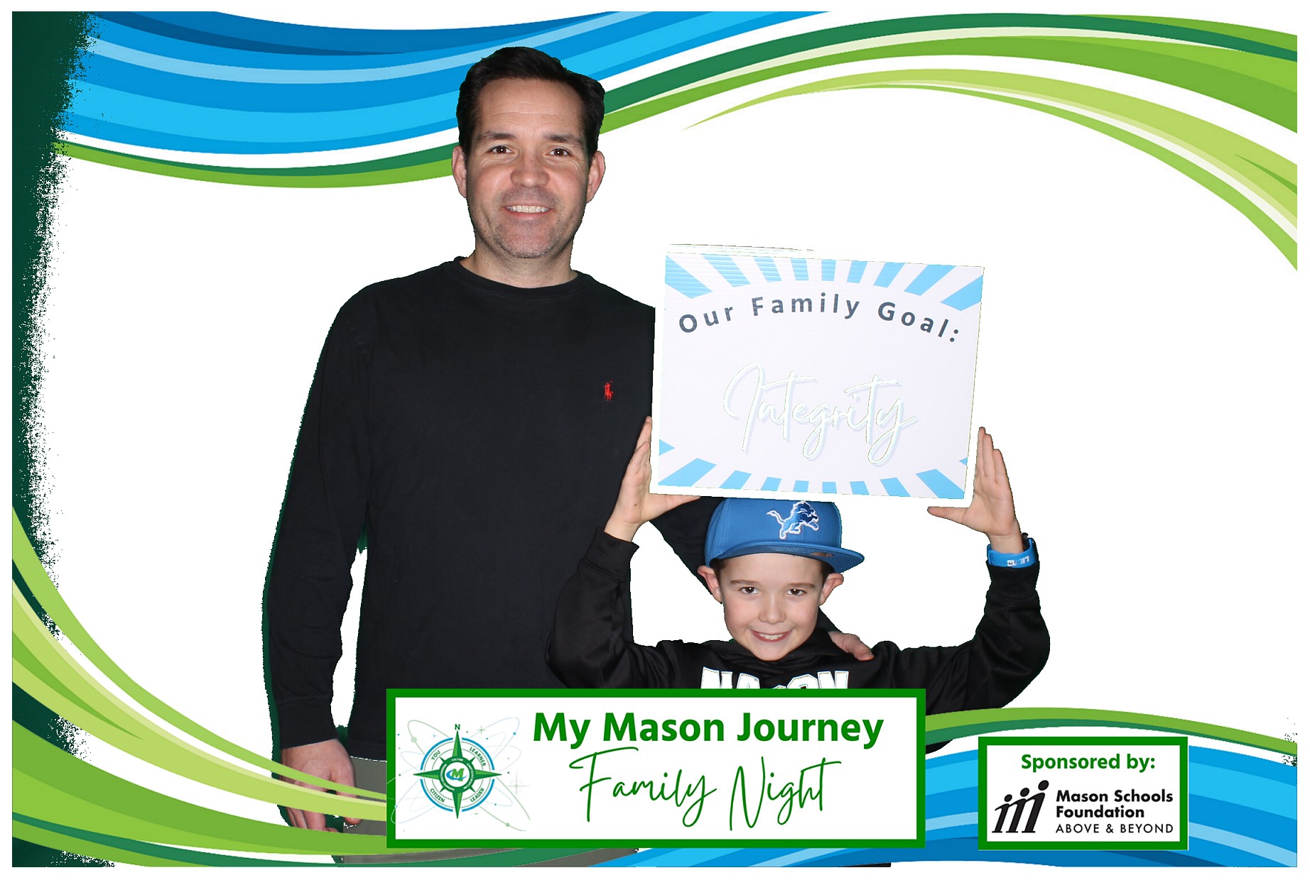 Mason Family Night | View more photos from the event at gallery.photoboothcincy.com/u/PhotoBoothCincy/Mason-Family-Night