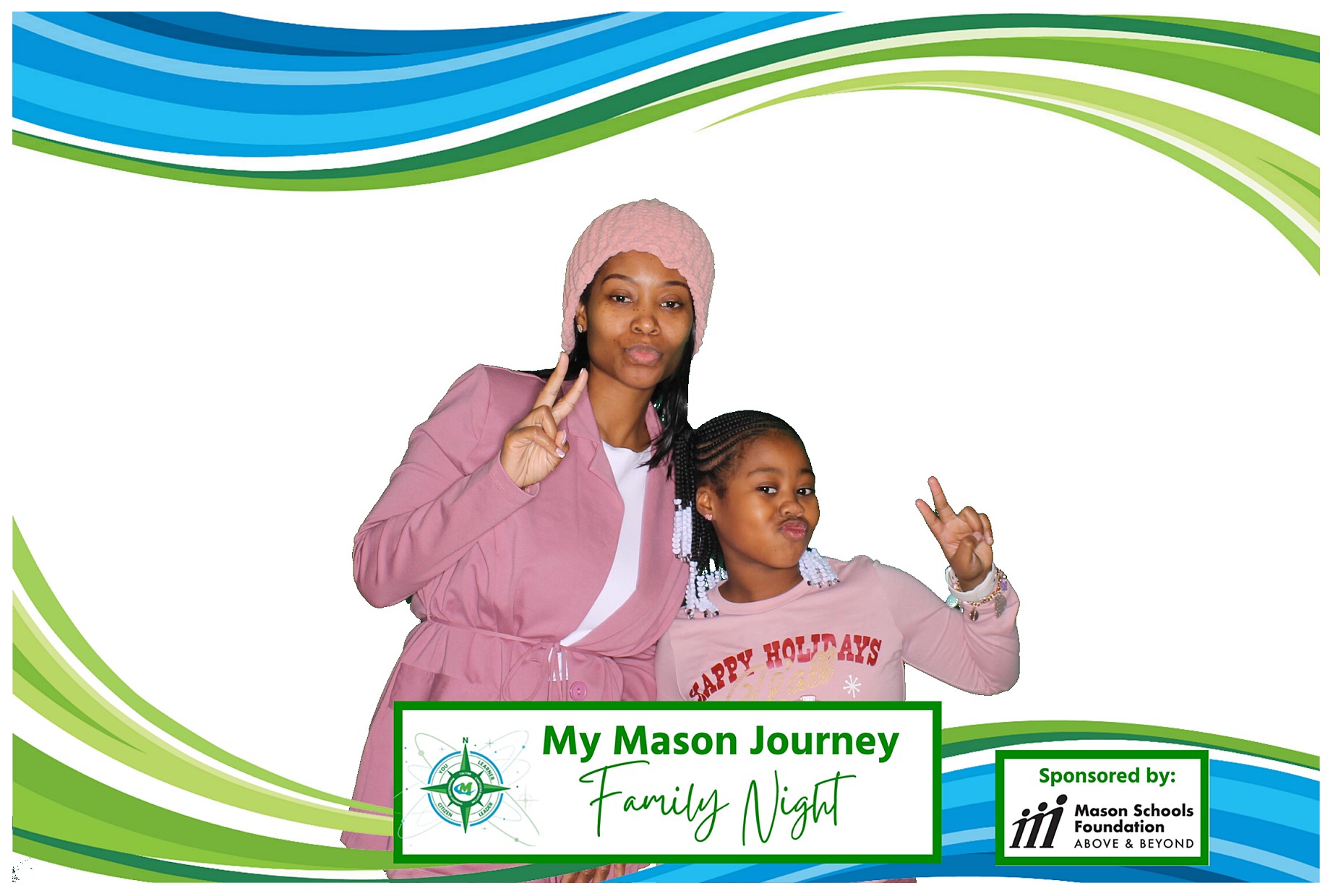 Mason Family Night | View more photos from the event at gallery.photoboothcincy.com/u/PhotoBoothCincy/Mason-Family-Night