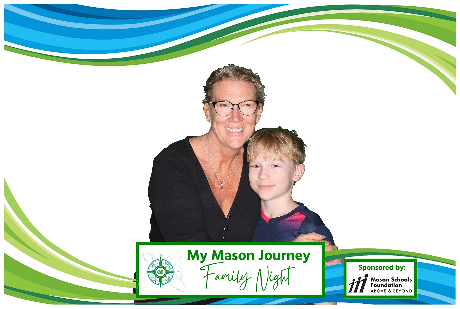 Mason Family Night | View more photos from the event at gallery.photoboothcincy.com/u/PhotoBoothCincy/Mason-Family-Night