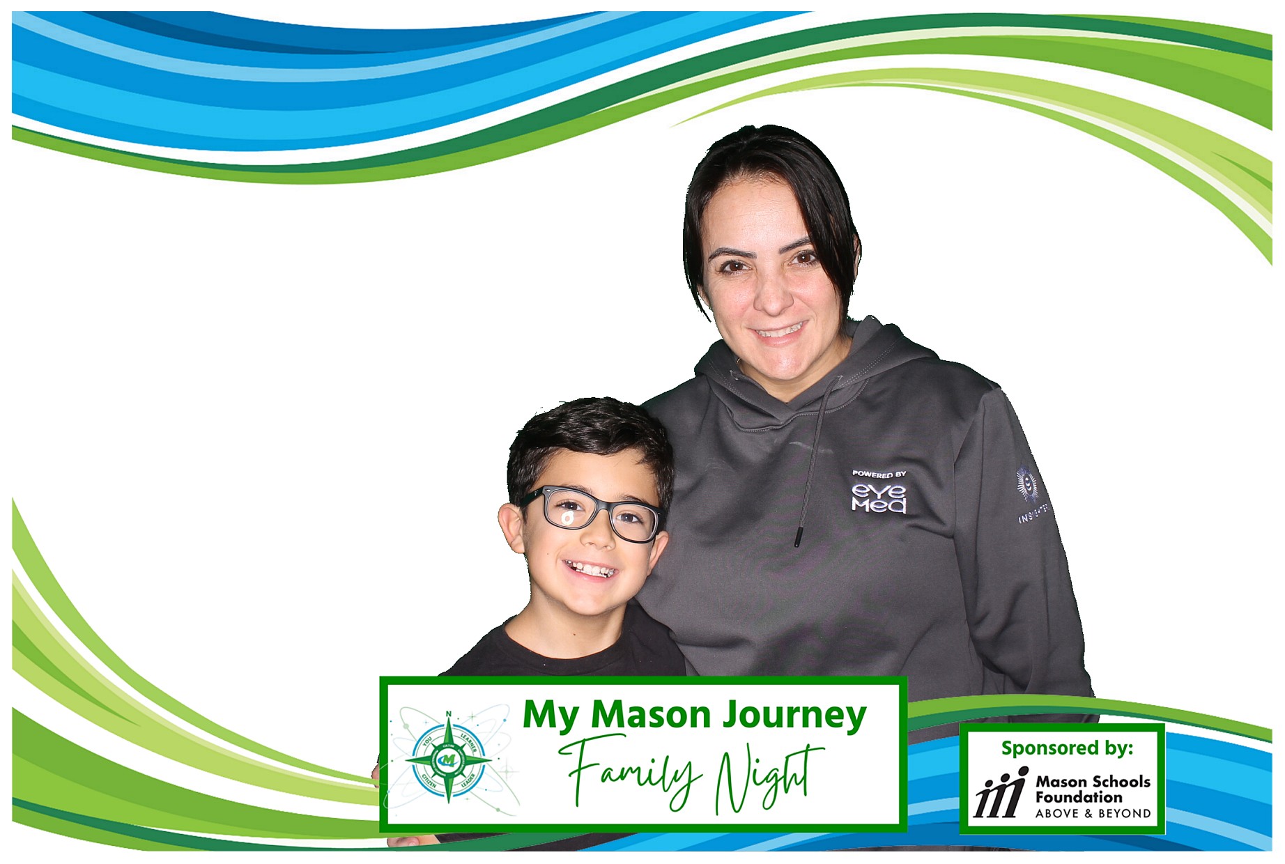 Mason Family Night | View more photos from the event at gallery.photoboothcincy.com/u/PhotoBoothCincy/Mason-Family-Night