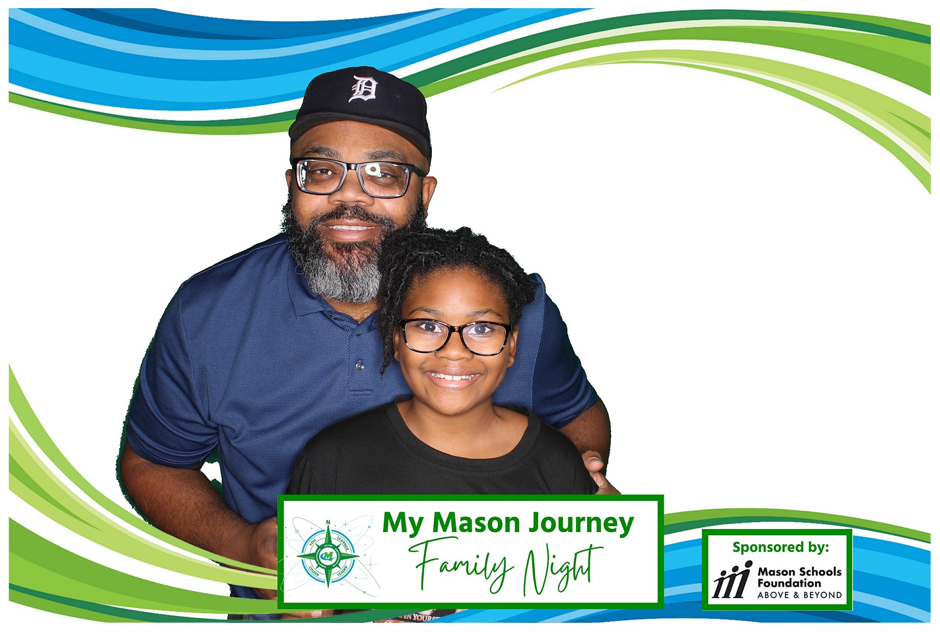 Mason Family Night | View more photos from the event at gallery.photoboothcincy.com/u/PhotoBoothCincy/Mason-Family-Night