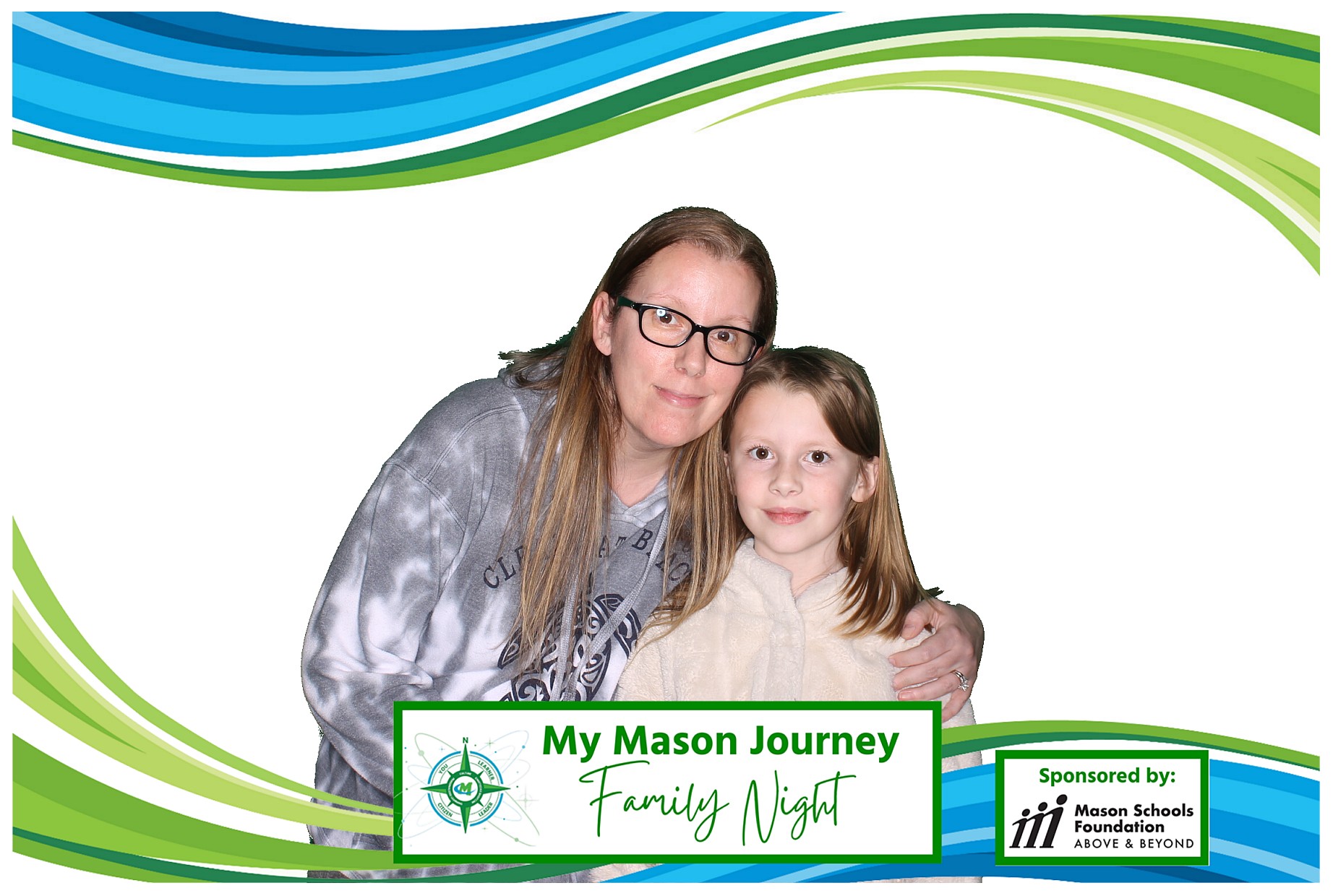 Mason Family Night | View more photos from the event at gallery.photoboothcincy.com/u/PhotoBoothCincy/Mason-Family-Night