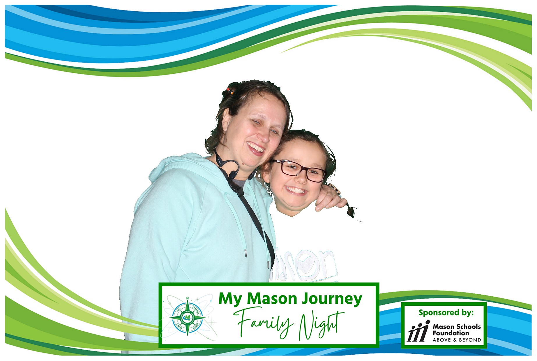 Mason Family Night | View more photos from the event at gallery.photoboothcincy.com/u/PhotoBoothCincy/Mason-Family-Night