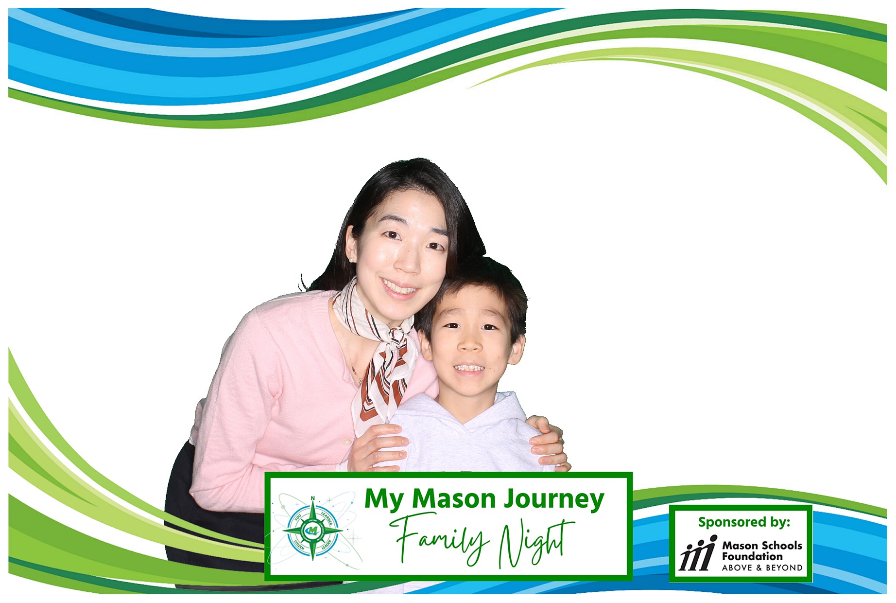 Mason Family Night | View more photos from the event at gallery.photoboothcincy.com/u/PhotoBoothCincy/Mason-Family-Night