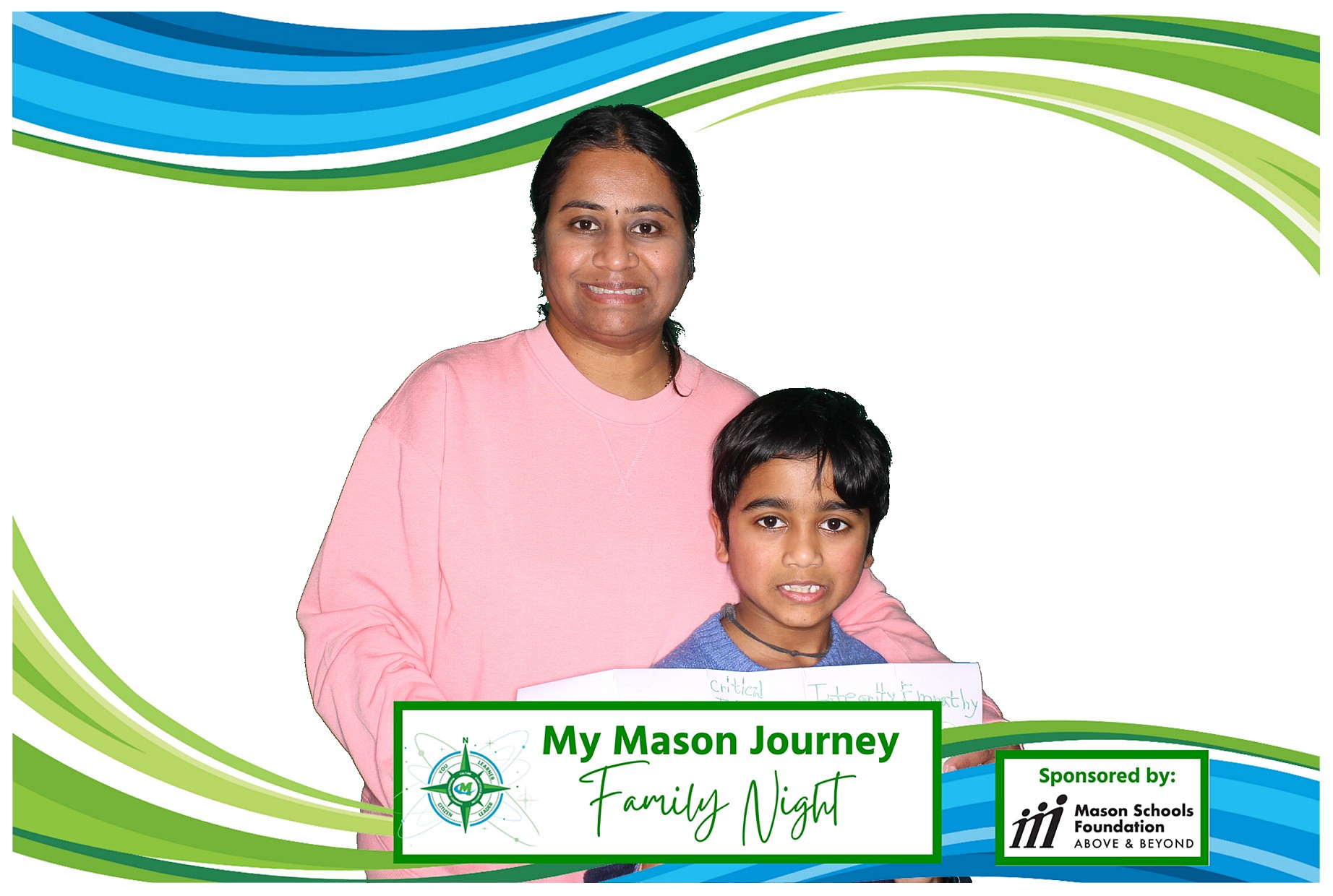 Mason Family Night | View more photos from the event at gallery.photoboothcincy.com/u/PhotoBoothCincy/Mason-Family-Night