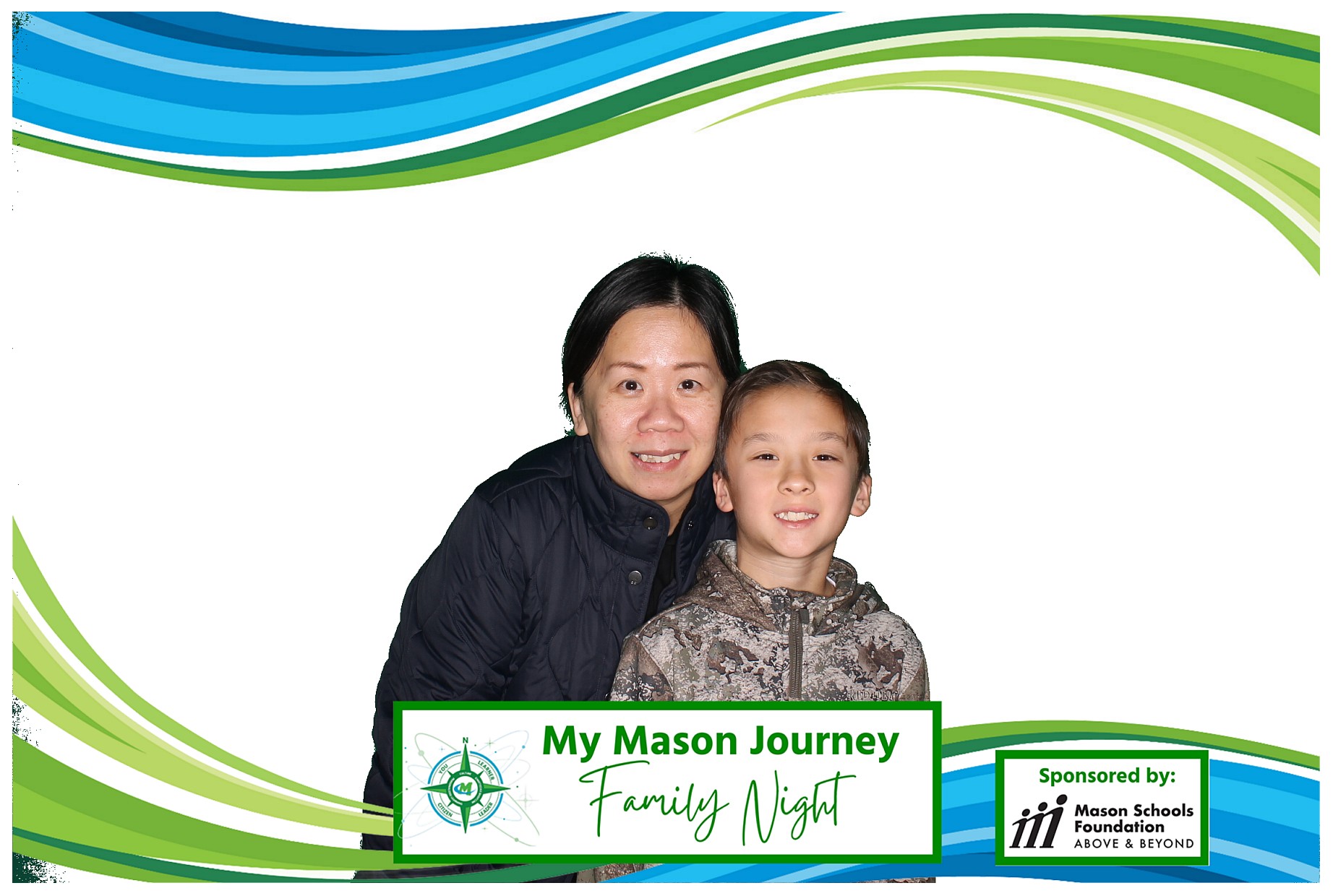 Mason Family Night | View more photos from the event at gallery.photoboothcincy.com/u/PhotoBoothCincy/Mason-Family-Night