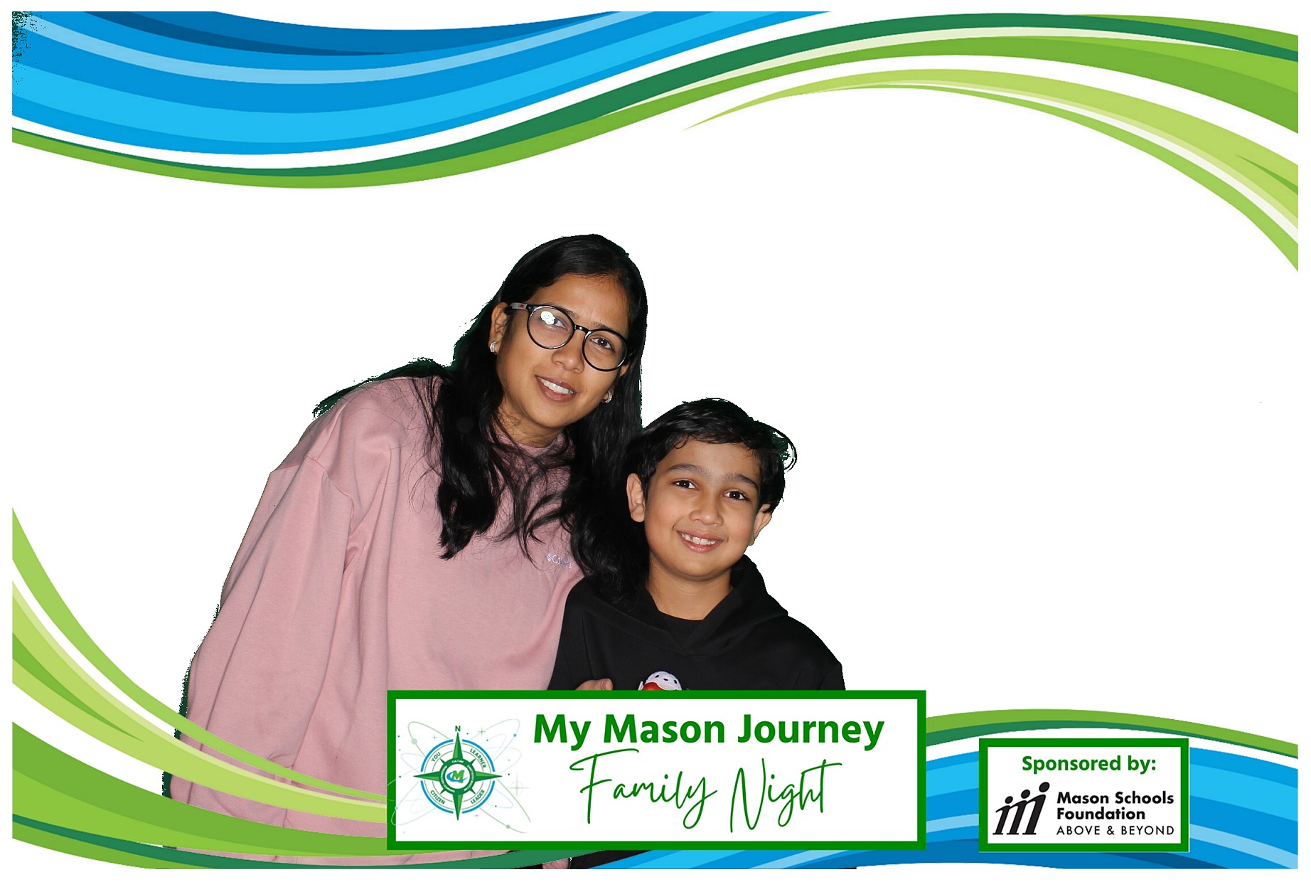 Mason Family Night | View more photos from the event at gallery.photoboothcincy.com/u/PhotoBoothCincy/Mason-Family-Night
