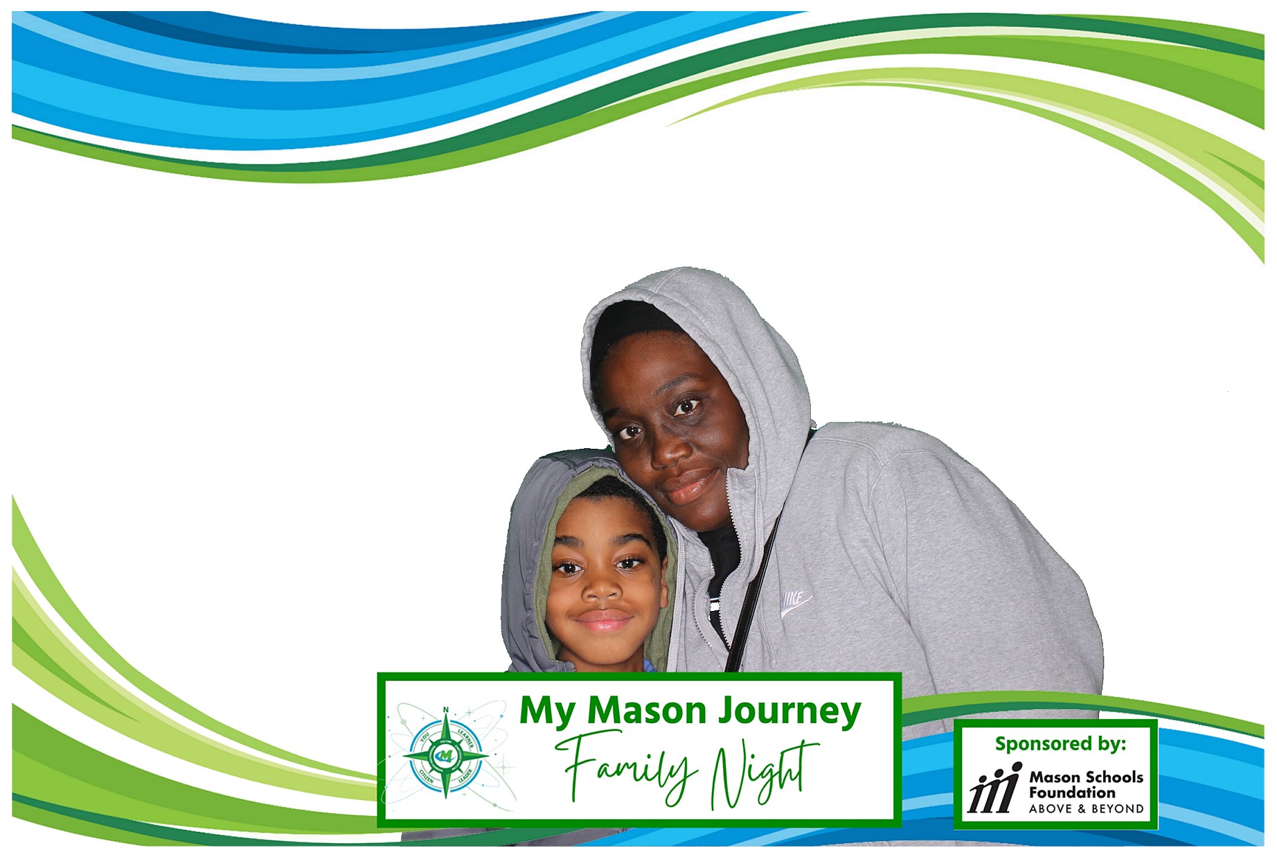 Mason Family Night | View more photos from the event at gallery.photoboothcincy.com/u/PhotoBoothCincy/Mason-Family-Night