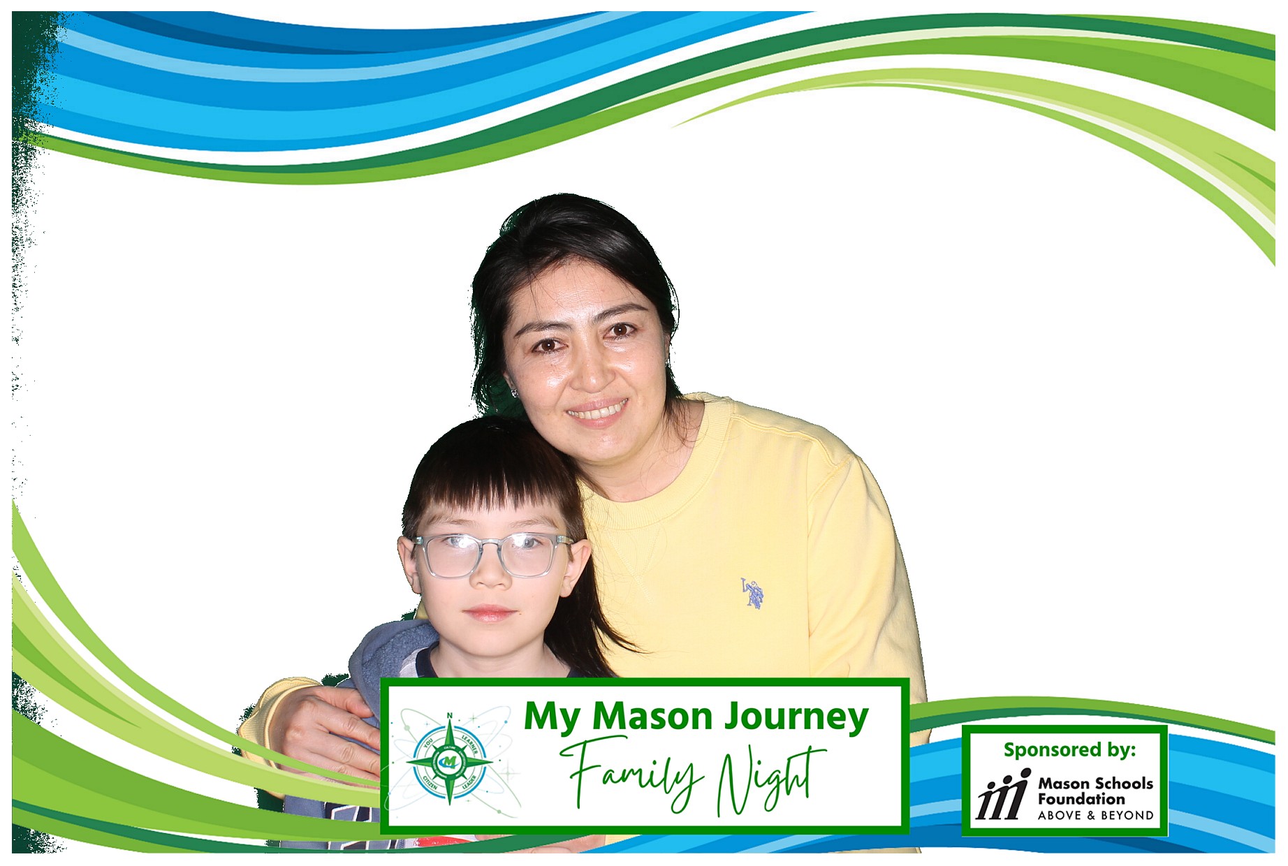 Mason Family Night | View more photos from the event at gallery.photoboothcincy.com/u/PhotoBoothCincy/Mason-Family-Night