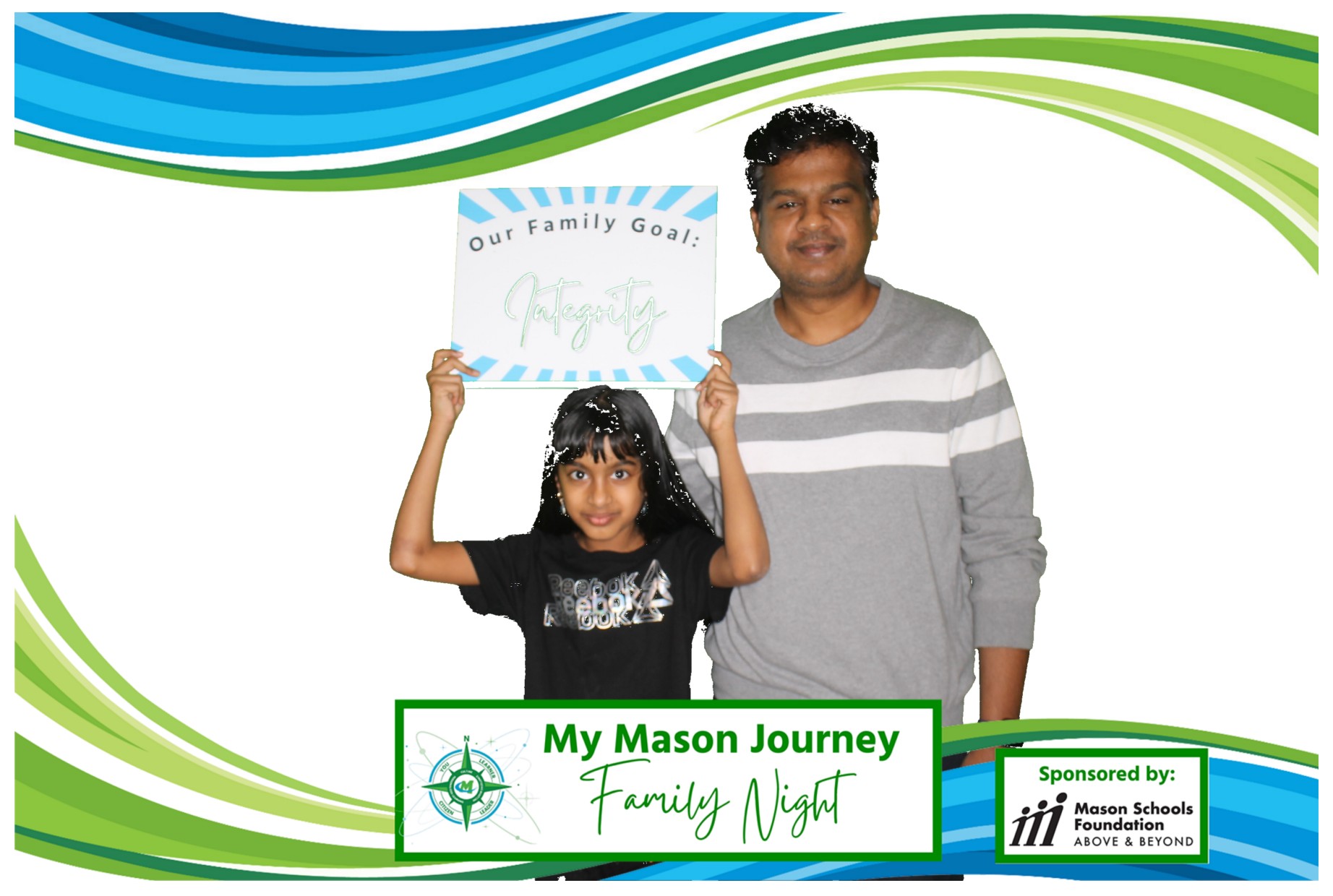 Mason Family Night | View more photos from the event at gallery.photoboothcincy.com/u/PhotoBoothCincy/Mason-Family-Night