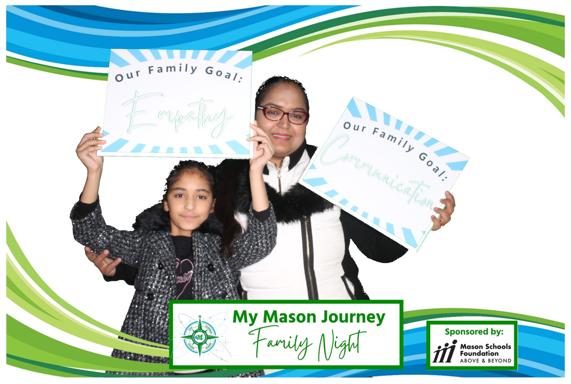 Mason Family Night | View more photos from the event at gallery.photoboothcincy.com/u/PhotoBoothCincy/Mason-Family-Night
