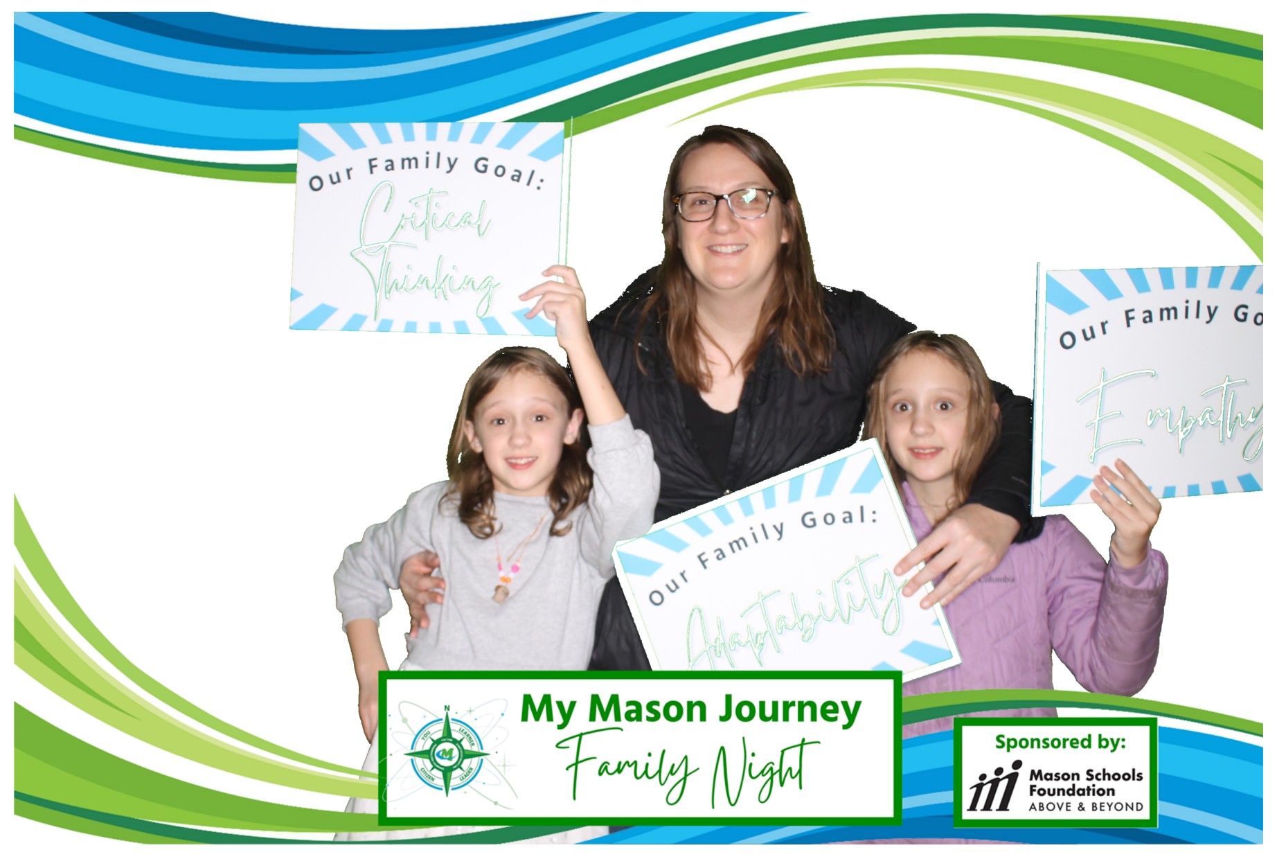 Mason Family Night | View more photos from the event at gallery.photoboothcincy.com/u/PhotoBoothCincy/Mason-Family-Night