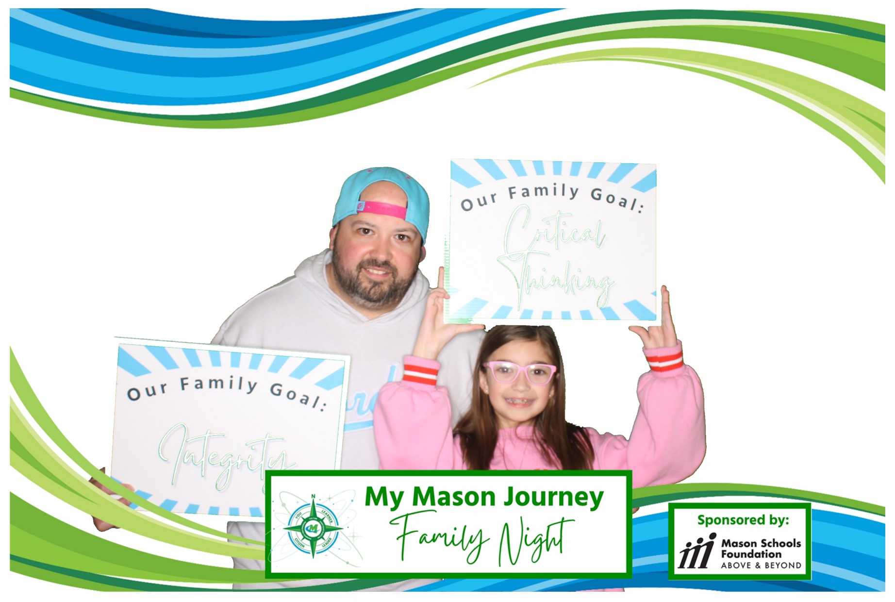Mason Family Night | View more photos from the event at gallery.photoboothcincy.com/u/PhotoBoothCincy/Mason-Family-Night