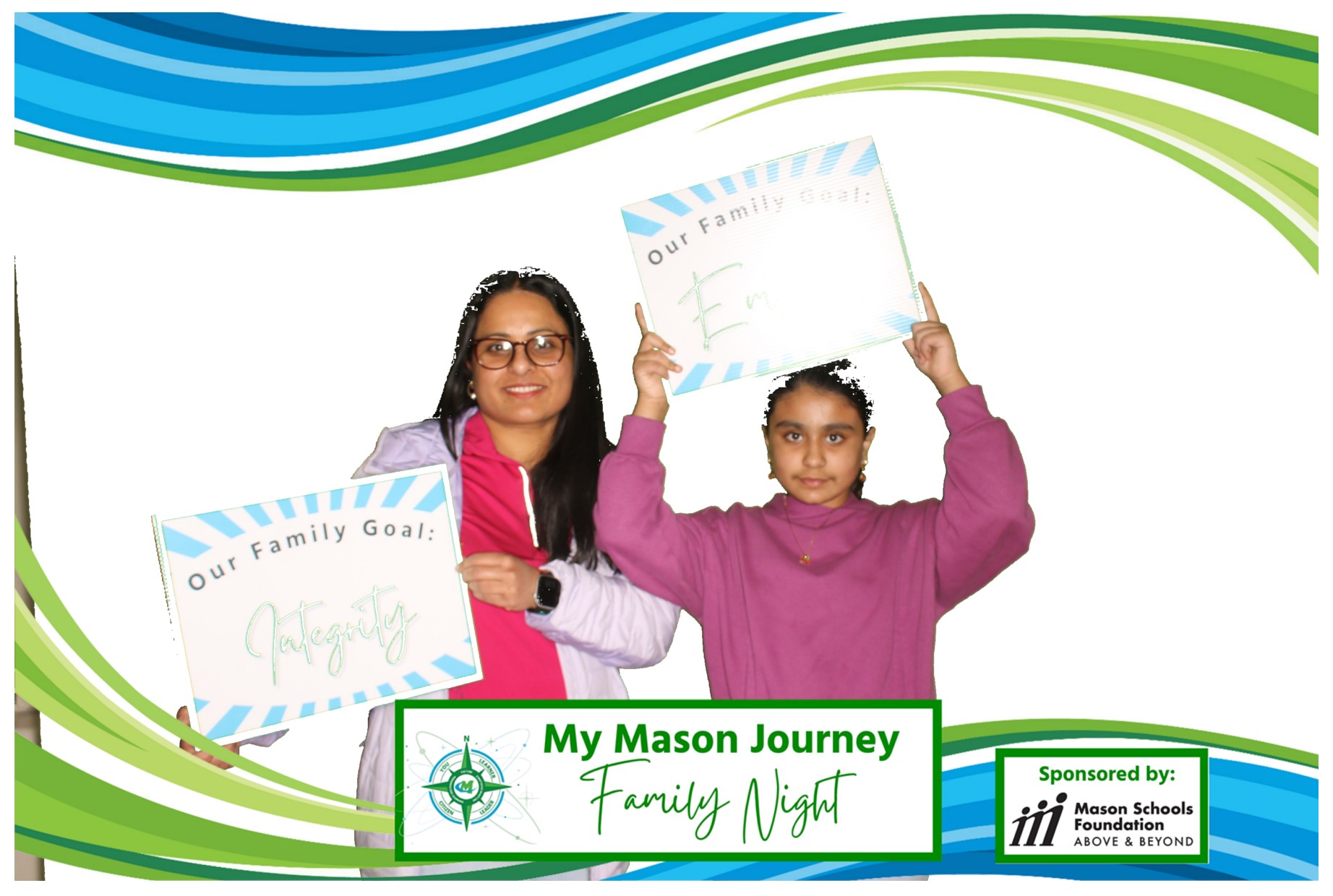 Mason Family Night | View more photos from the event at gallery.photoboothcincy.com/u/PhotoBoothCincy/Mason-Family-Night