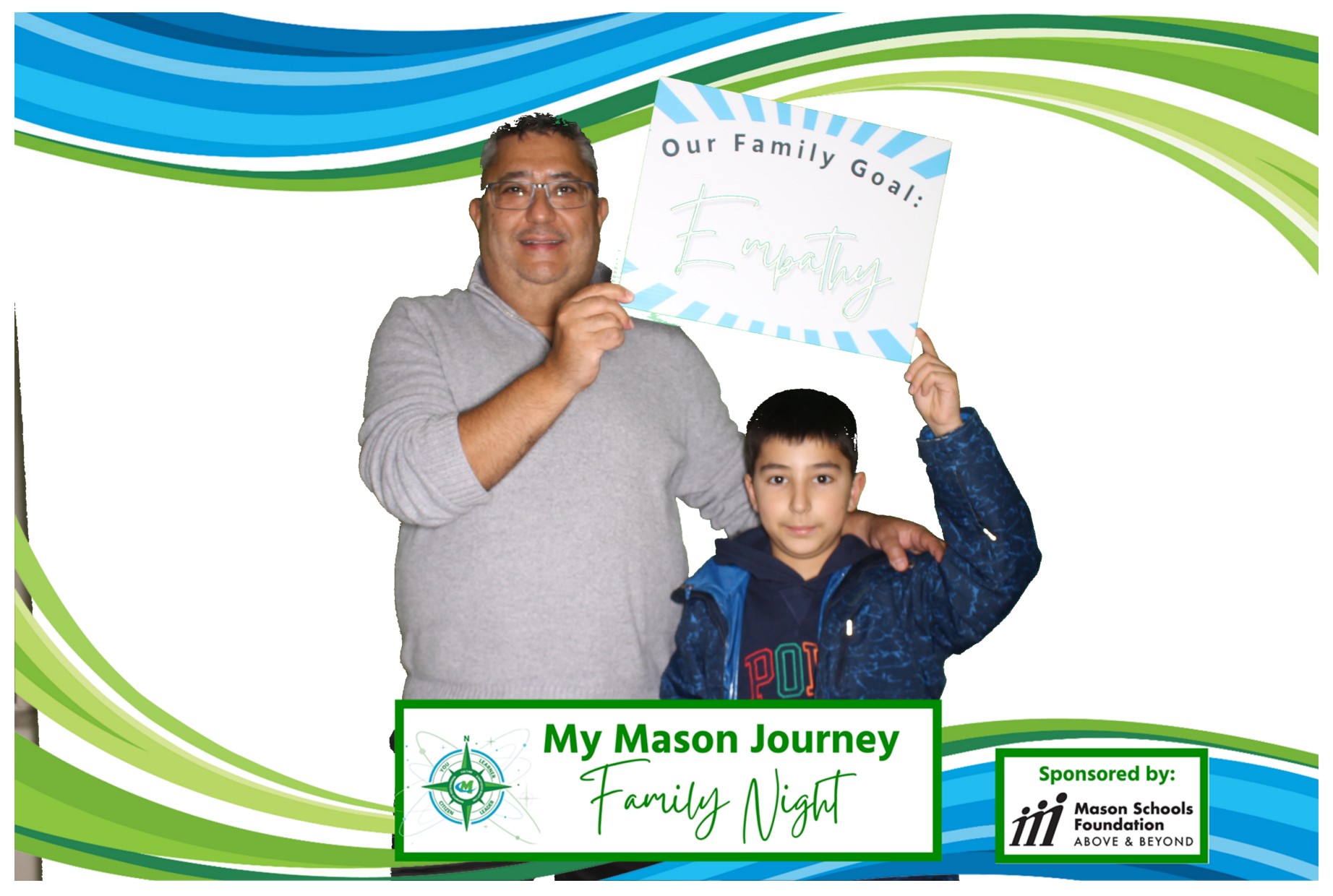Mason Family Night | View more photos from the event at gallery.photoboothcincy.com/u/PhotoBoothCincy/Mason-Family-Night