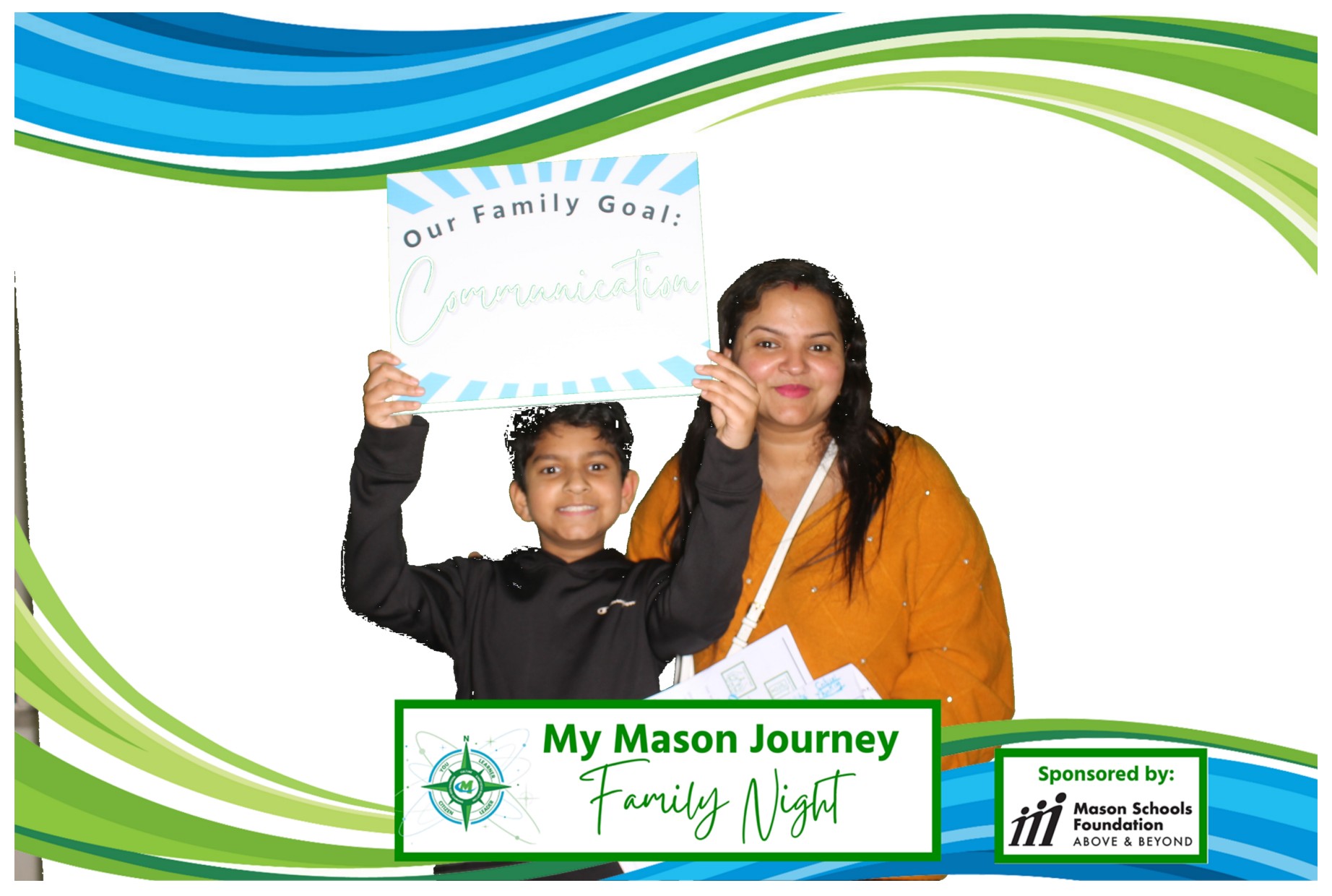 Mason Family Night | View more photos from the event at gallery.photoboothcincy.com/u/PhotoBoothCincy/Mason-Family-Night