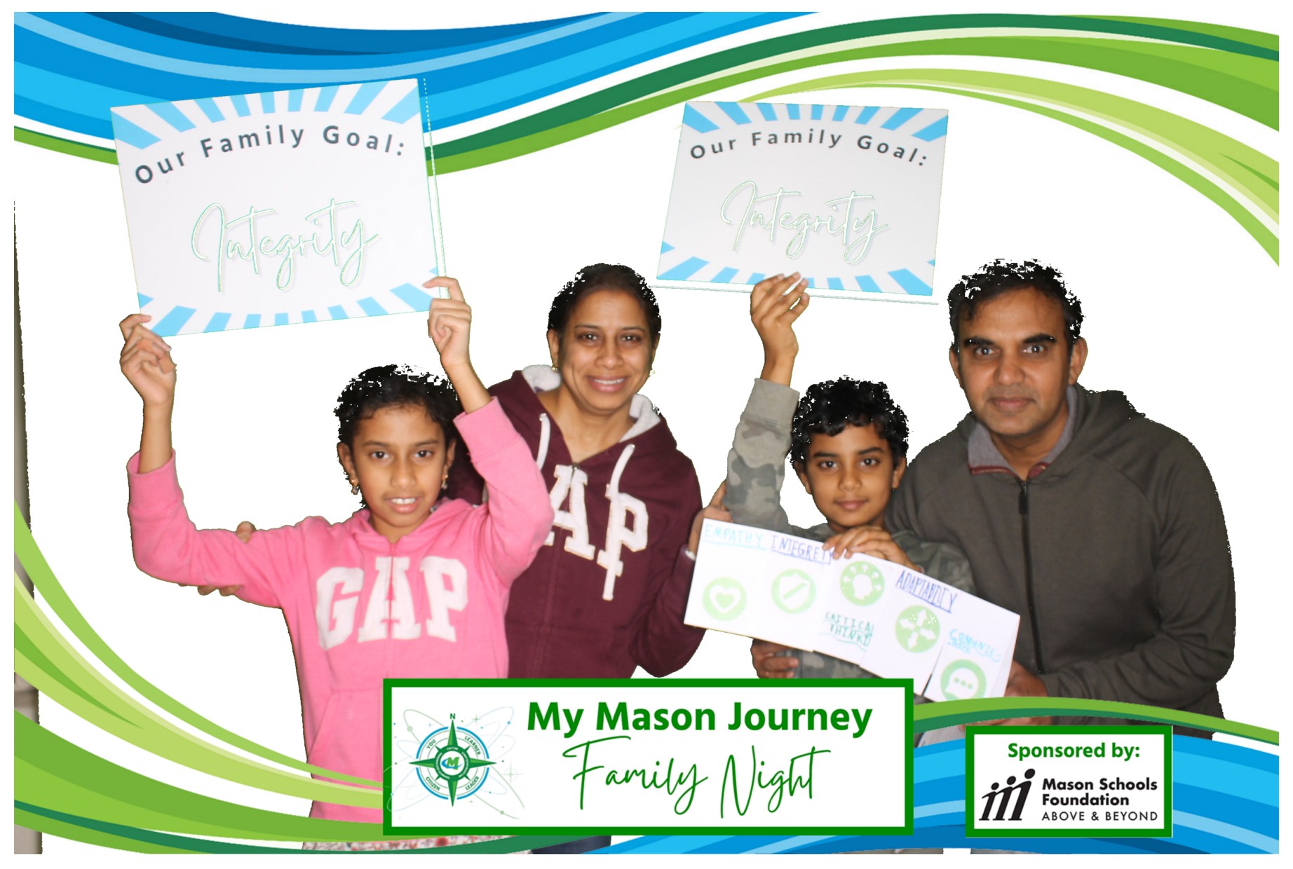 Mason Family Night | View more photos from the event at gallery.photoboothcincy.com/u/PhotoBoothCincy/Mason-Family-Night