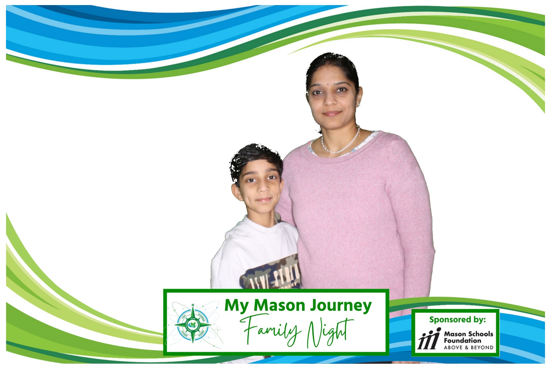 Mason Family Night | View more photos from the event at gallery.photoboothcincy.com/u/PhotoBoothCincy/Mason-Family-Night