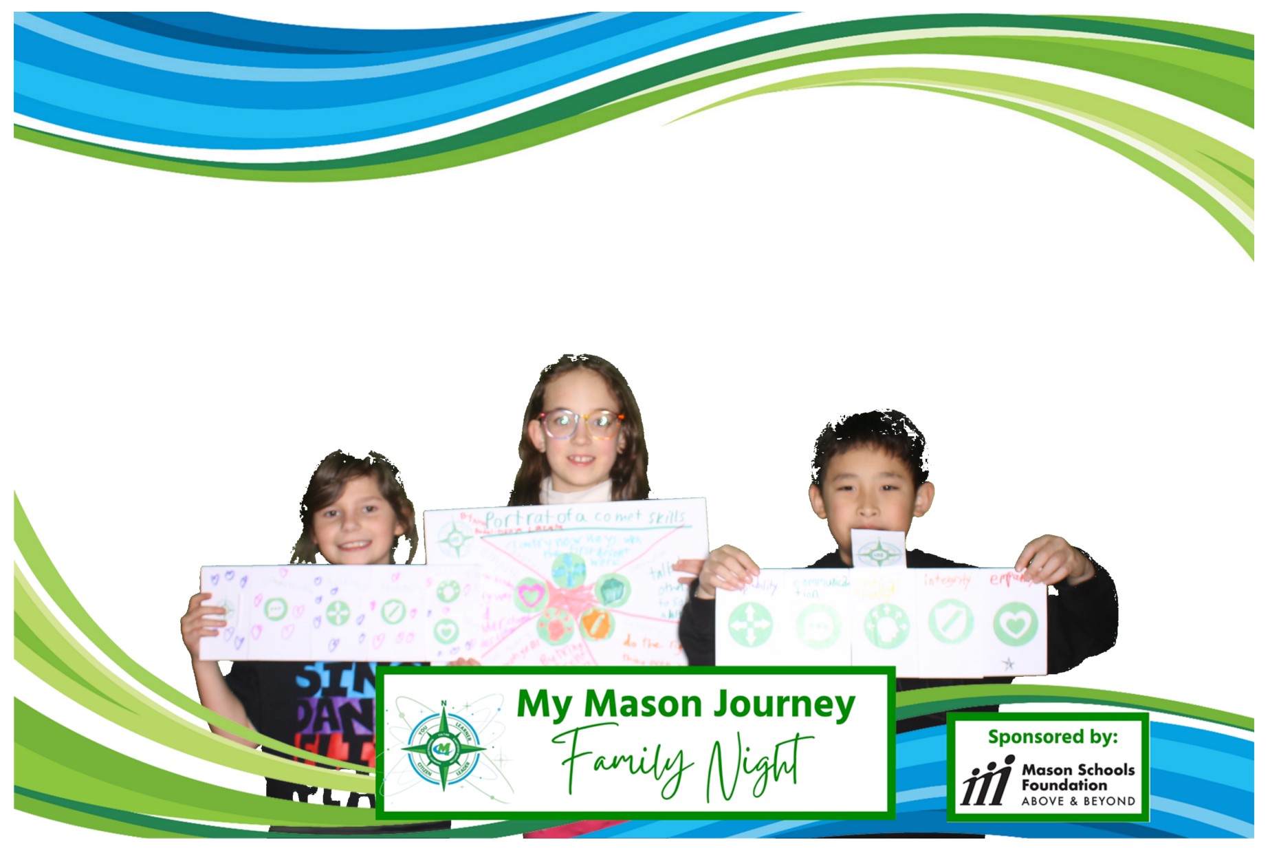 Mason Family Night | View more photos from the event at gallery.photoboothcincy.com/u/PhotoBoothCincy/Mason-Family-Night
