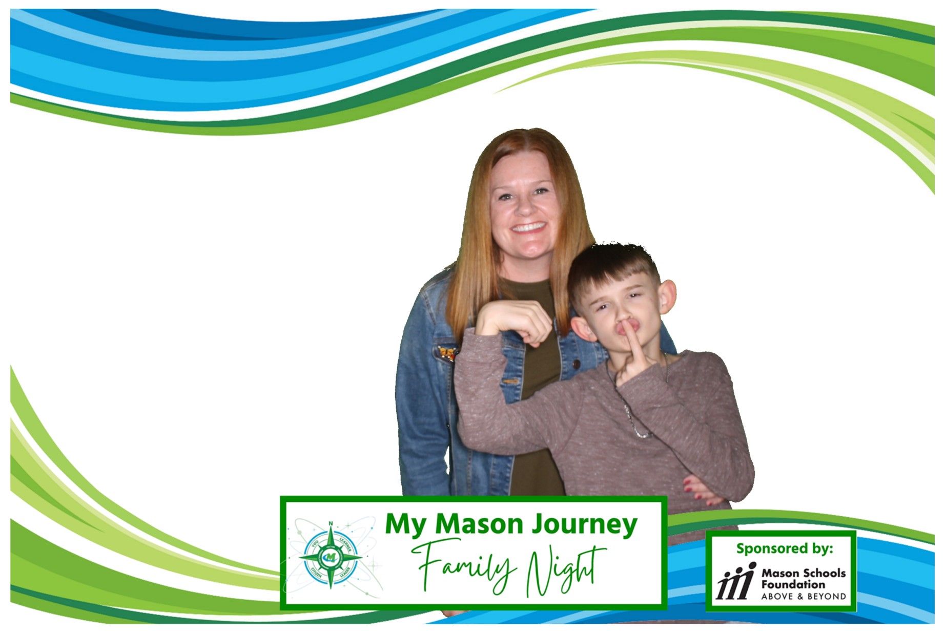 Mason Family Night | View more photos from the event at gallery.photoboothcincy.com/u/PhotoBoothCincy/Mason-Family-Night